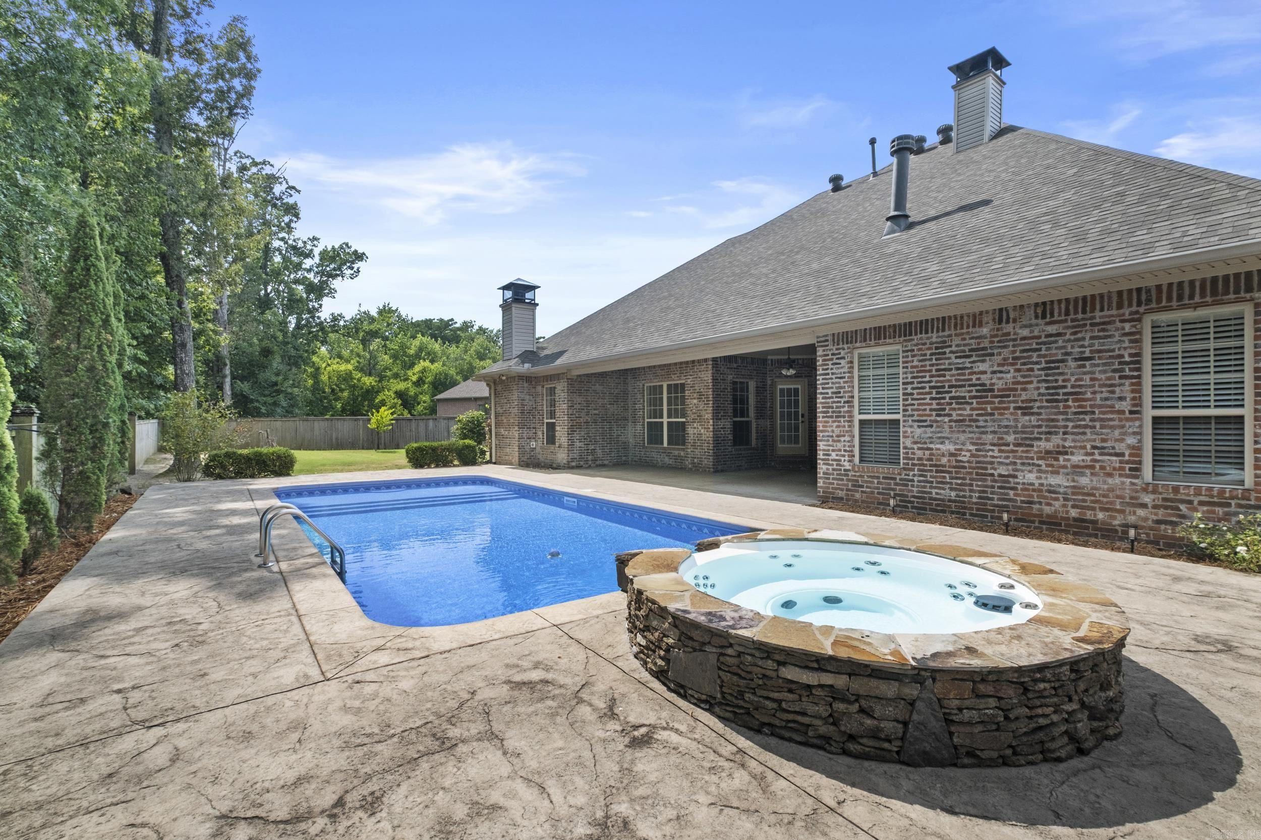 MAUMELLE VALLEY ESTATES - Residential