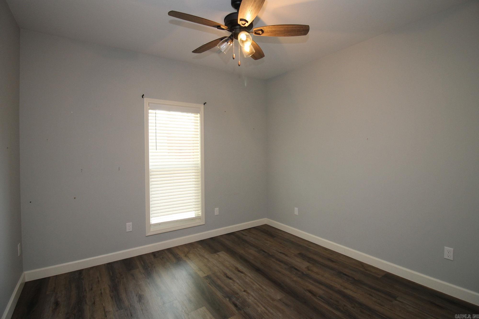 FAIRWAY GLEN - Residential