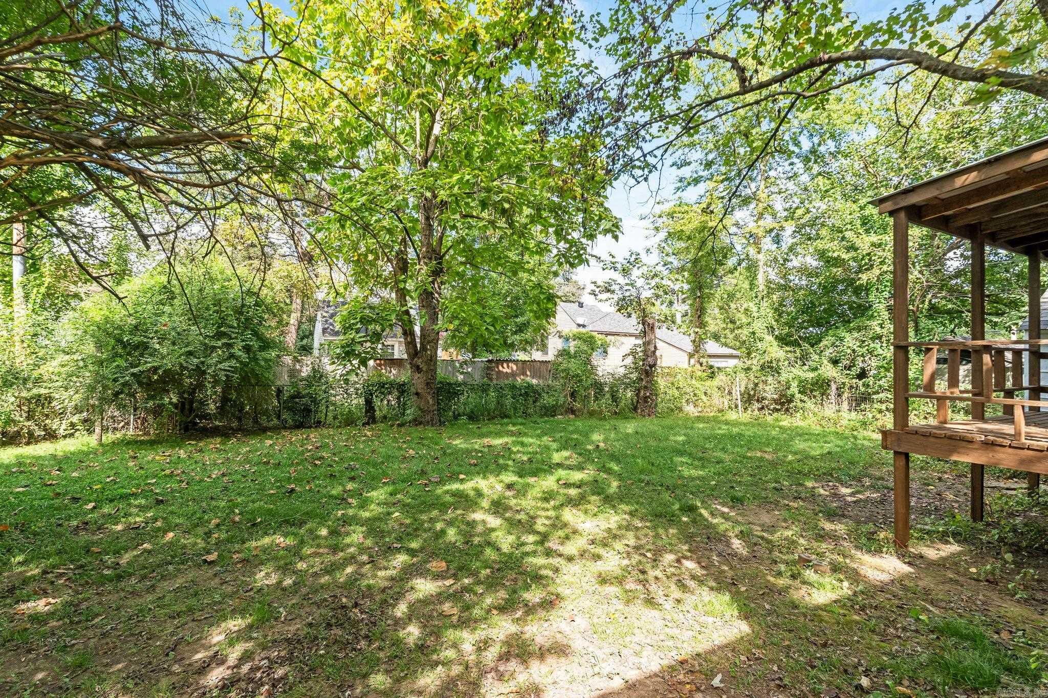 SUNNYMEADE - Residential