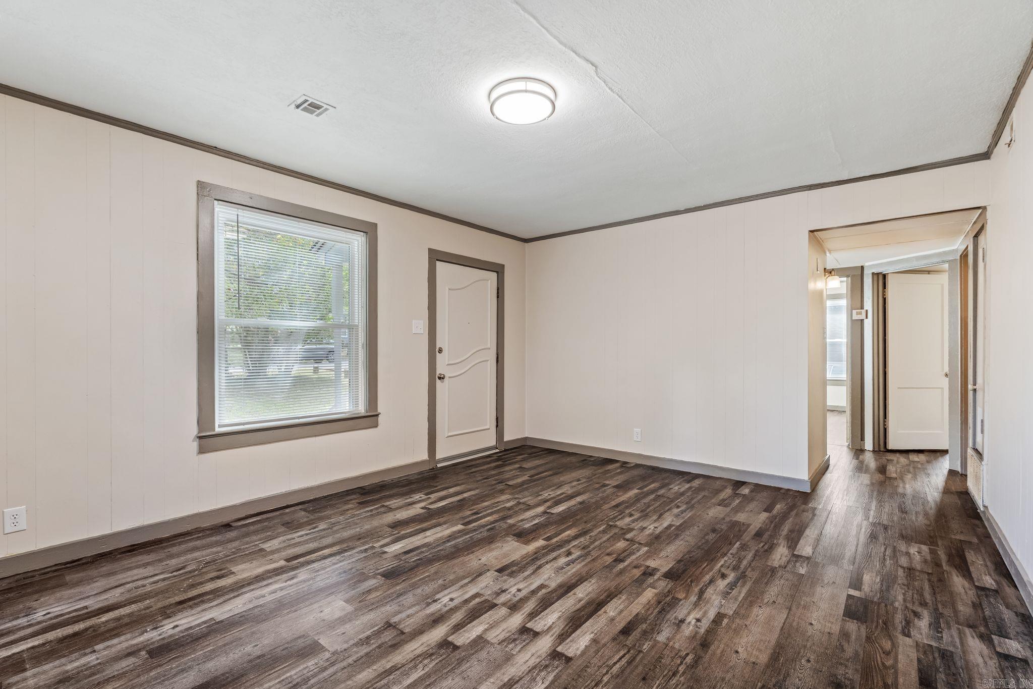 SUNNYMEADE - Residential