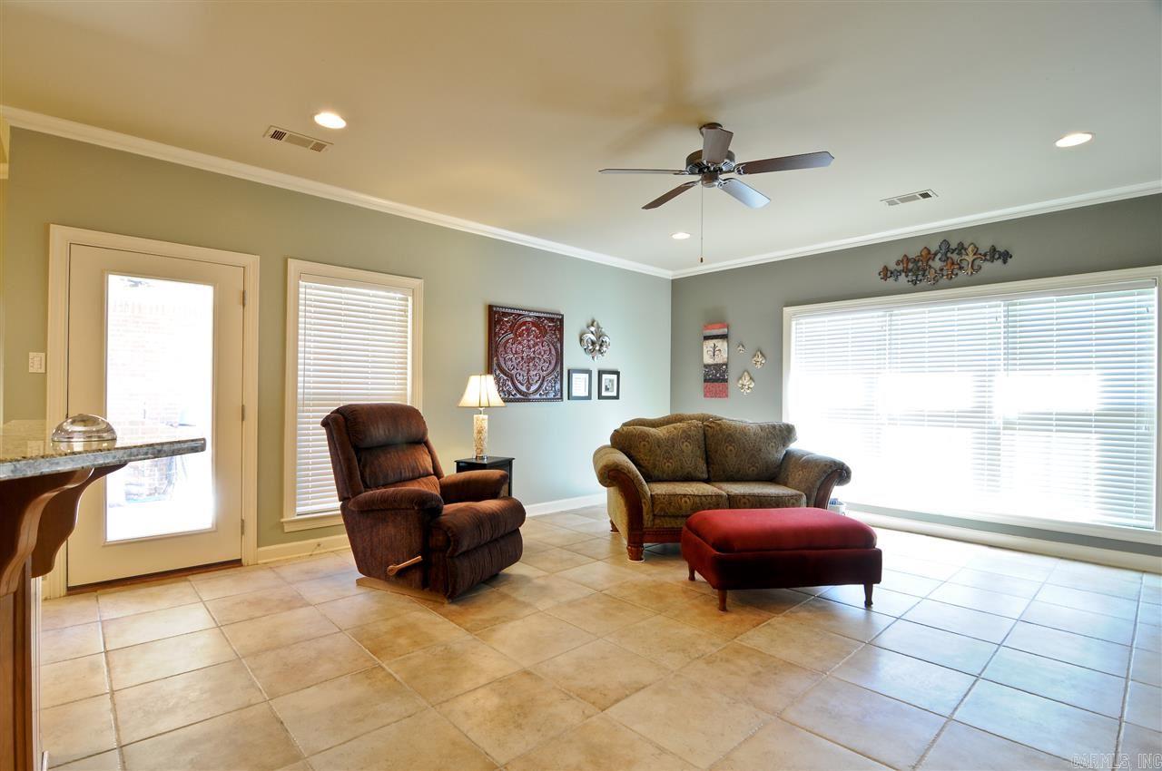 MAUMELLE VALLEY ESTATES - Residential