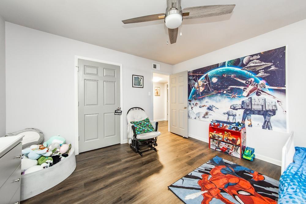 INDIAN HILLS - Residential