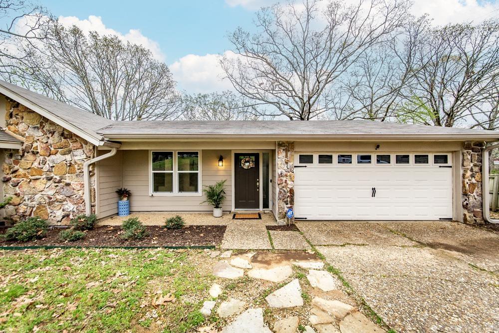 INDIAN HILLS - Residential