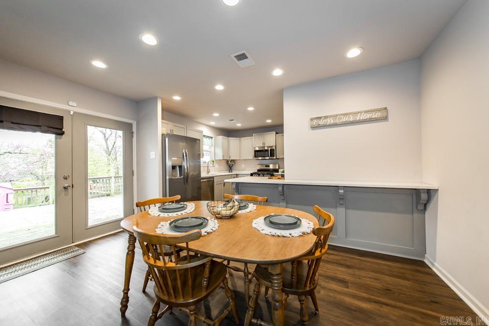 INDIAN HILLS - Residential