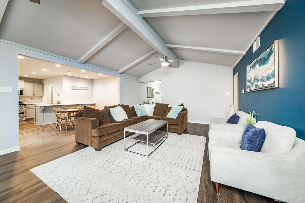 INDIAN HILLS - Residential