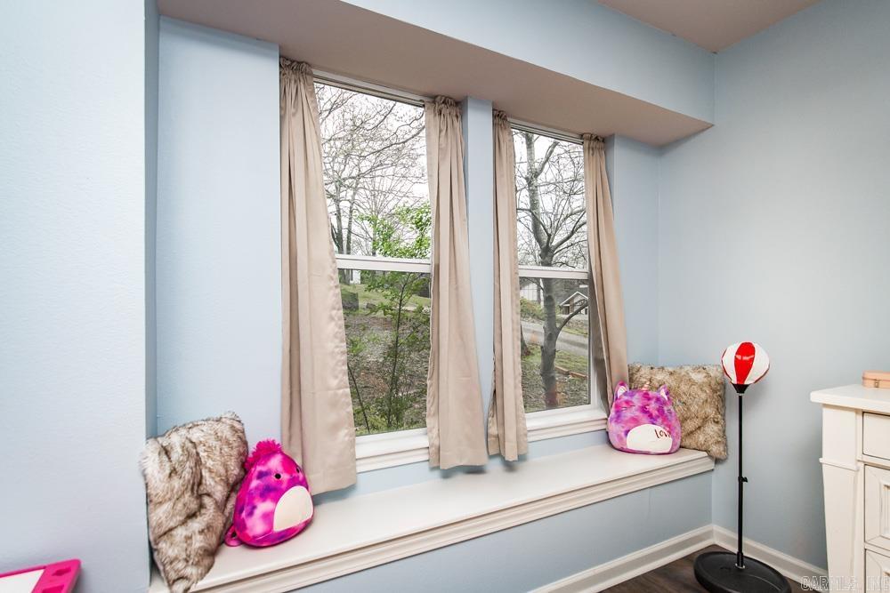 INDIAN HILLS - Residential