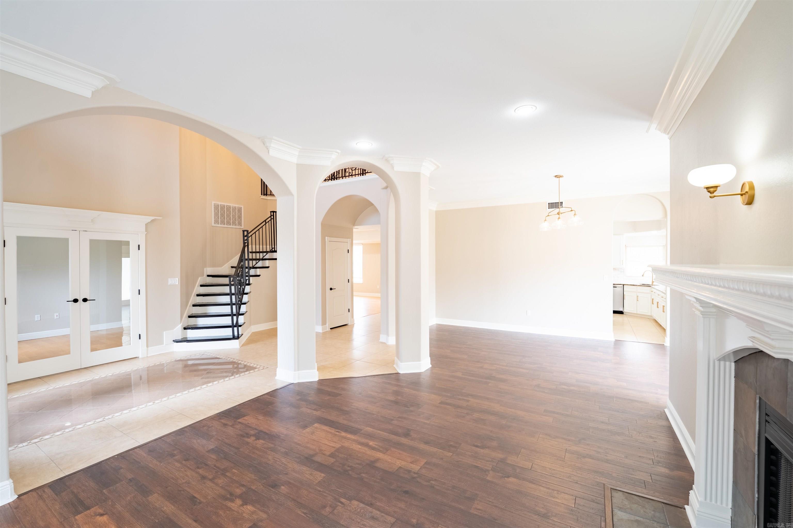 HURRICANE LAKE EST - Residential