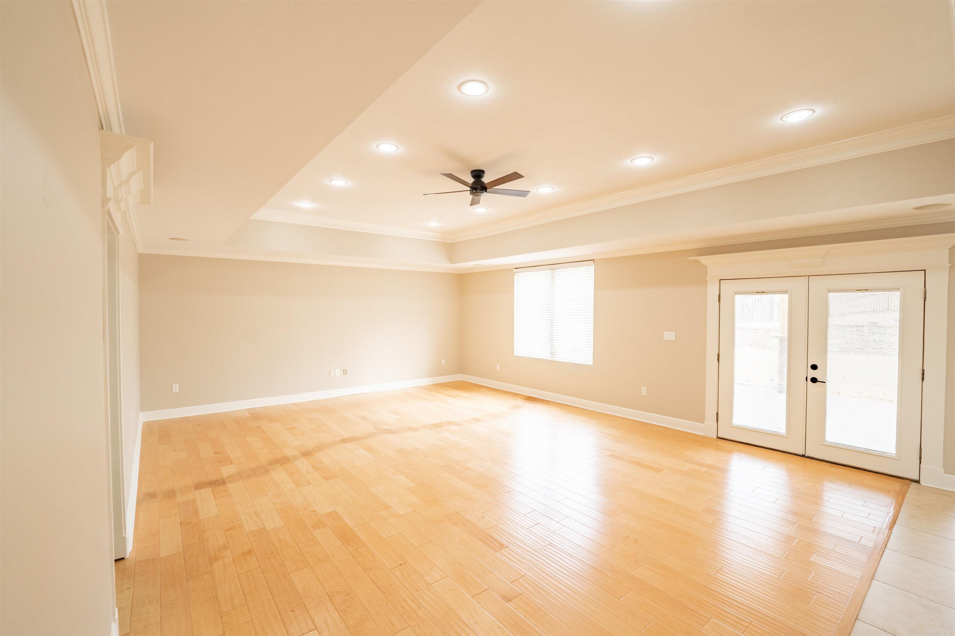 HURRICANE LAKE EST - Residential