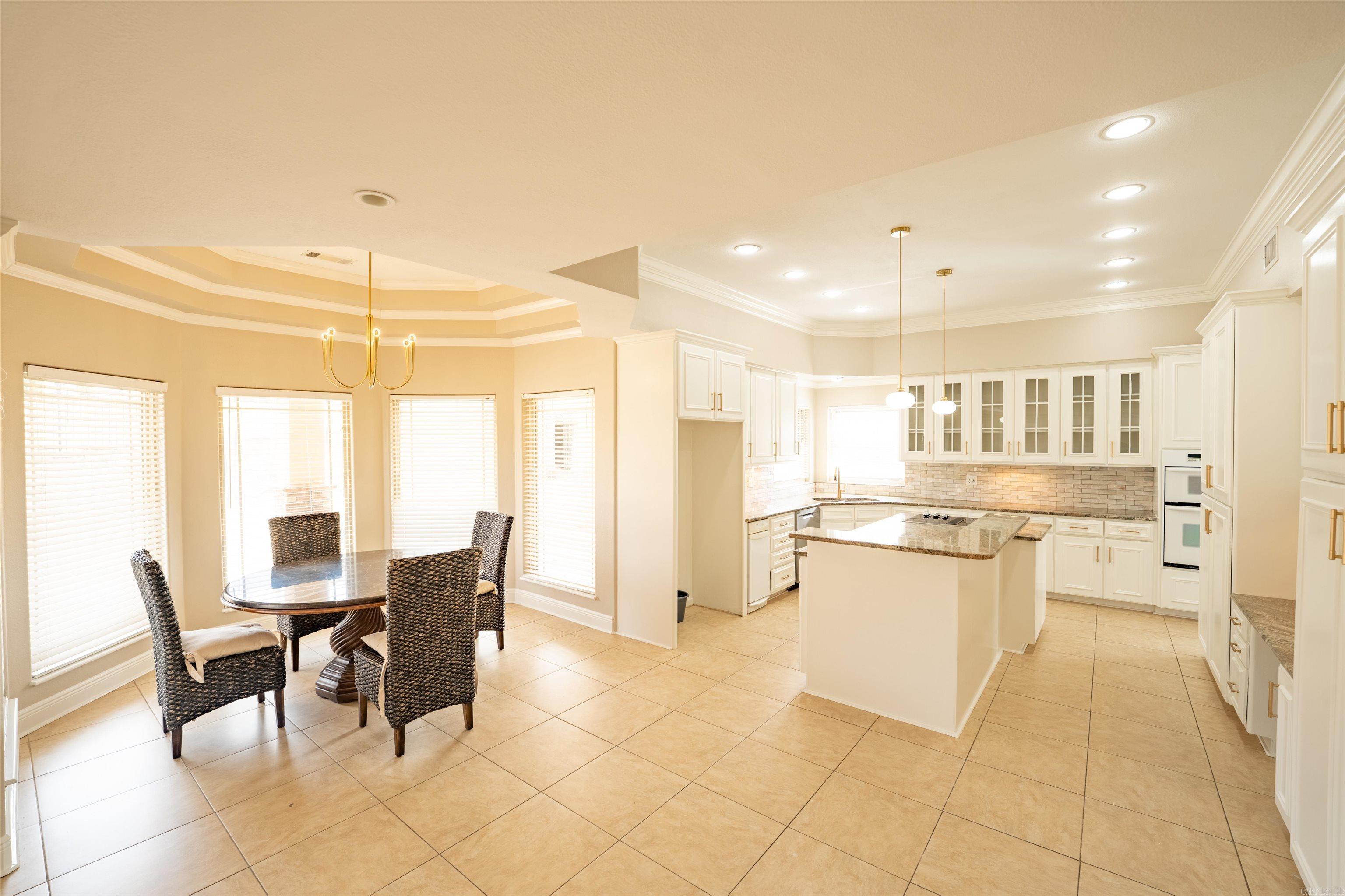 HURRICANE LAKE EST - Residential