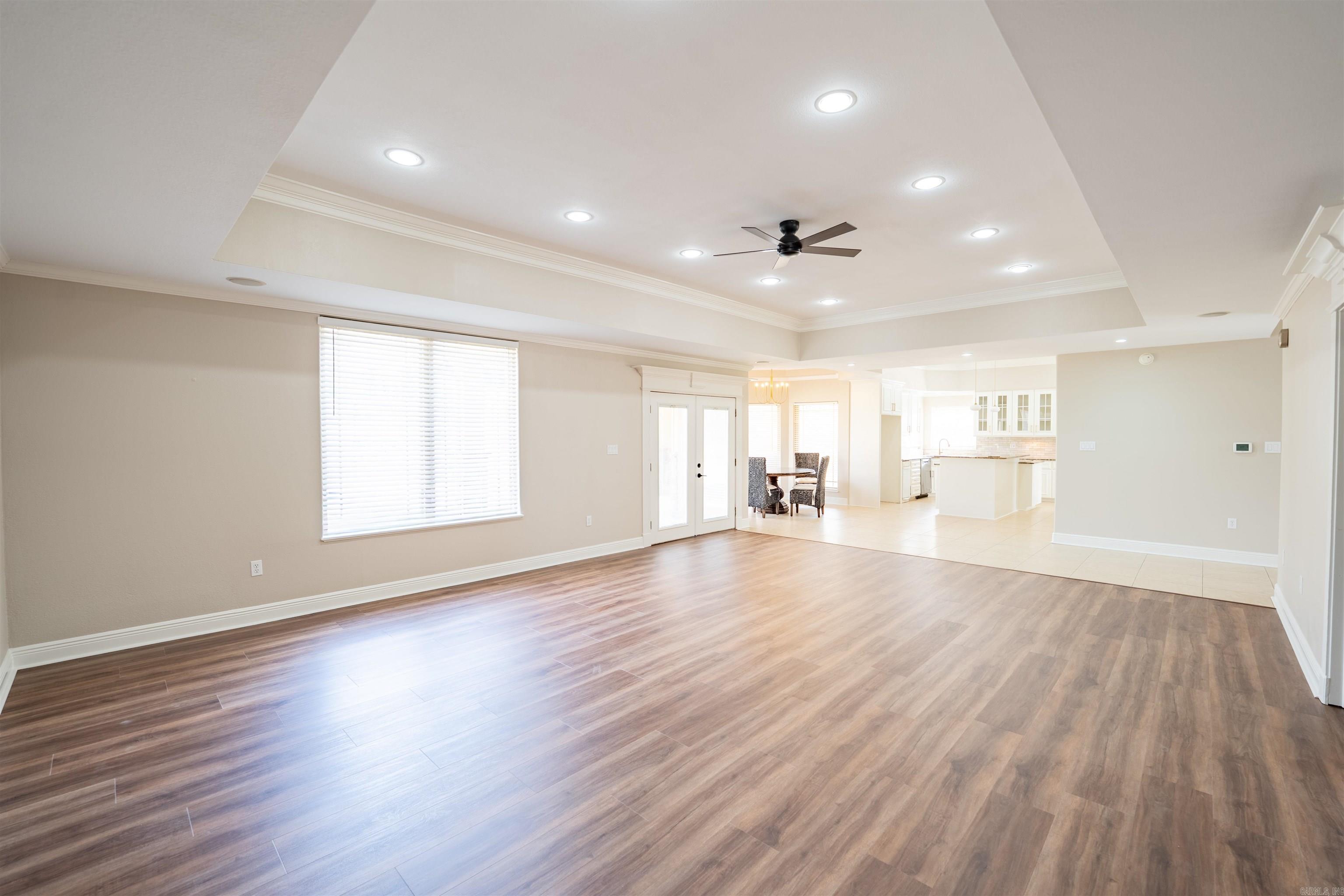 HURRICANE LAKE EST - Residential