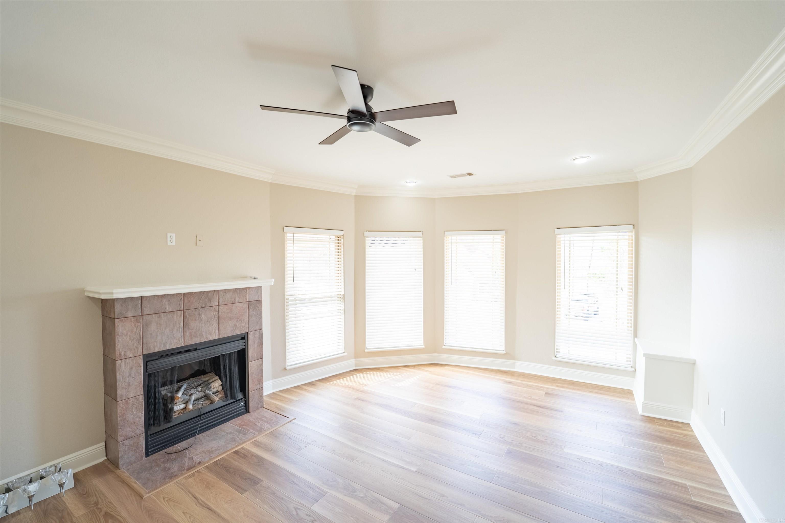 HURRICANE LAKE EST - Residential