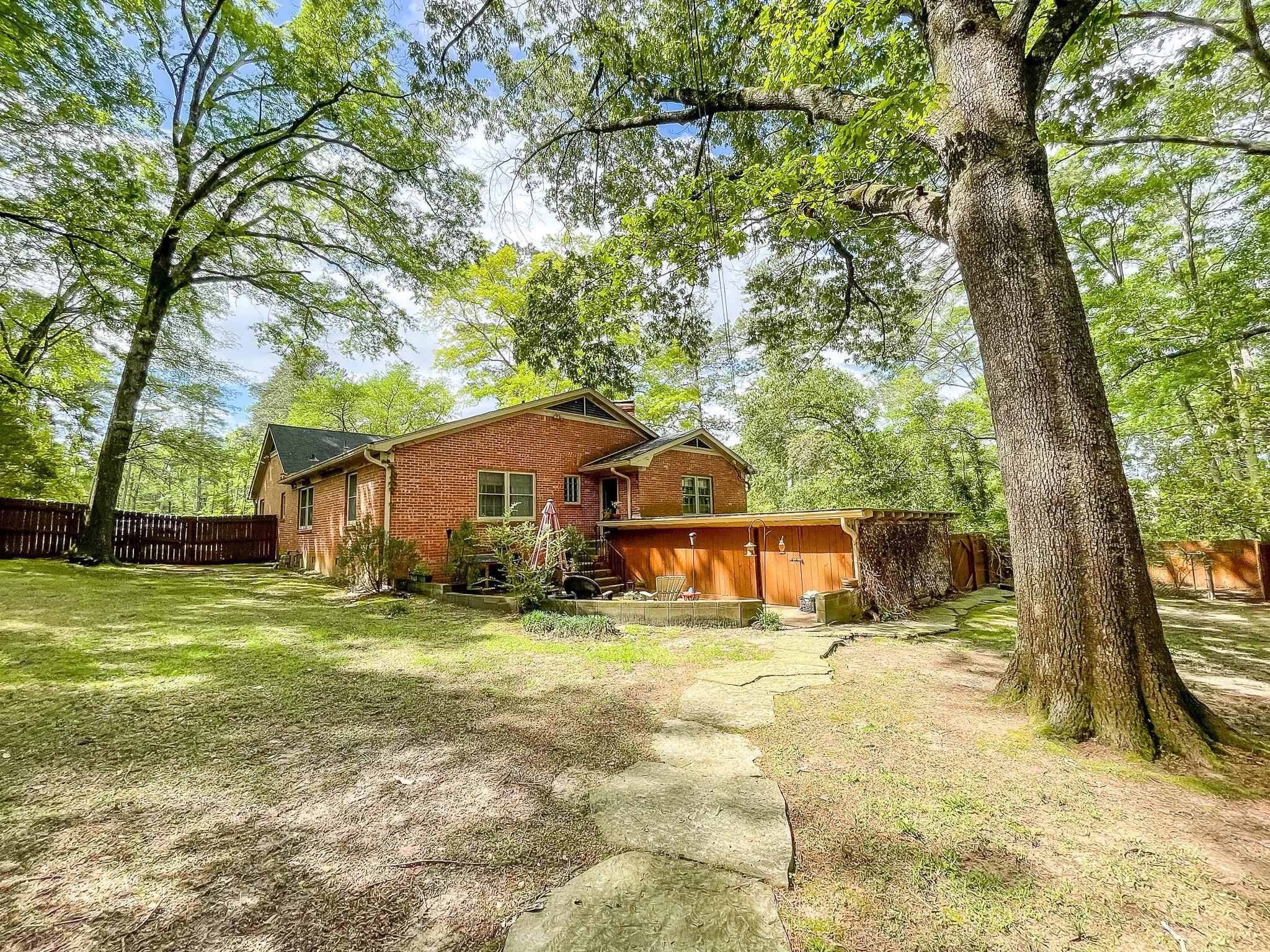 Mellors 4th - Residential