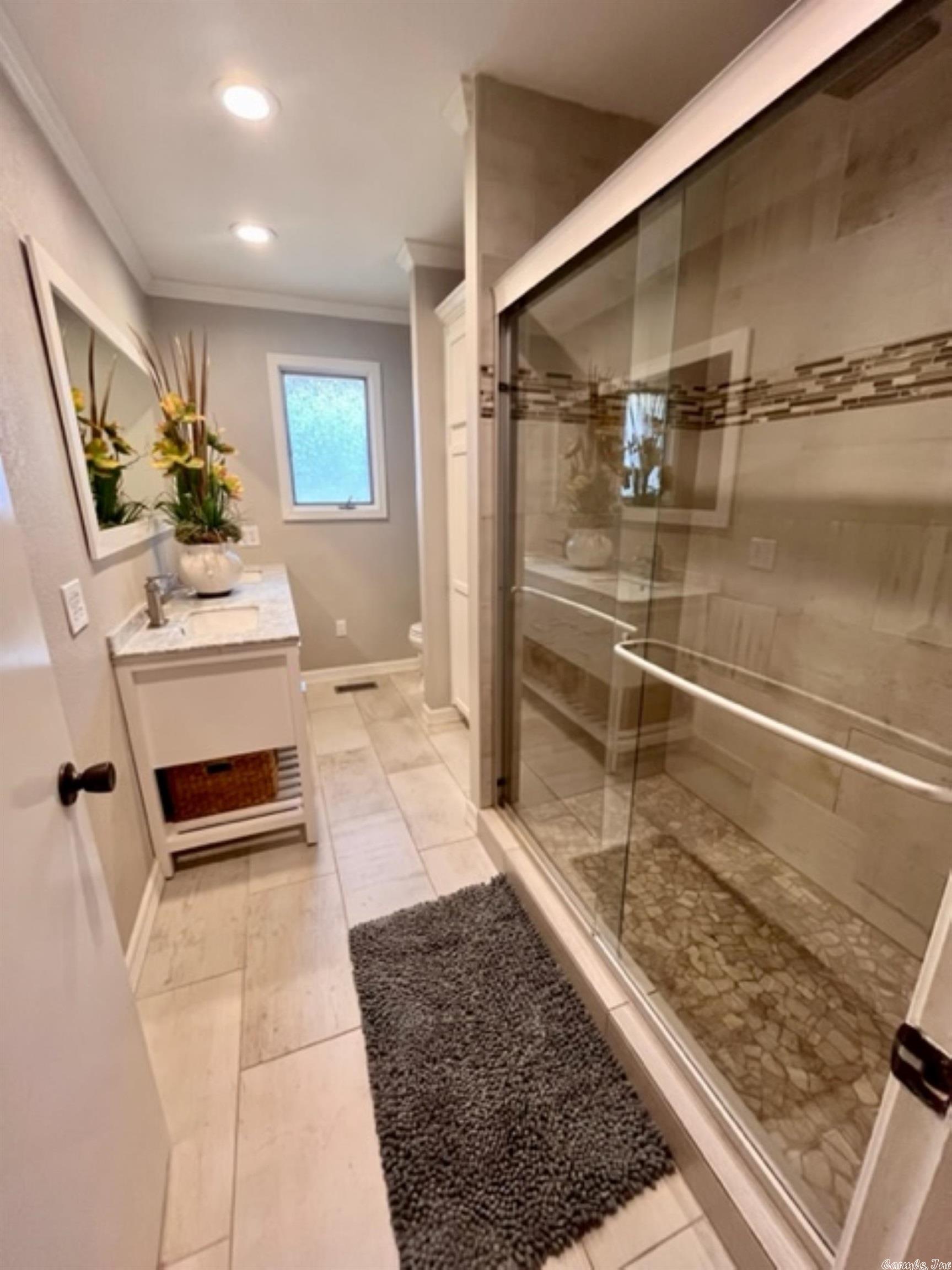Wilson Lois K Estates - Residential