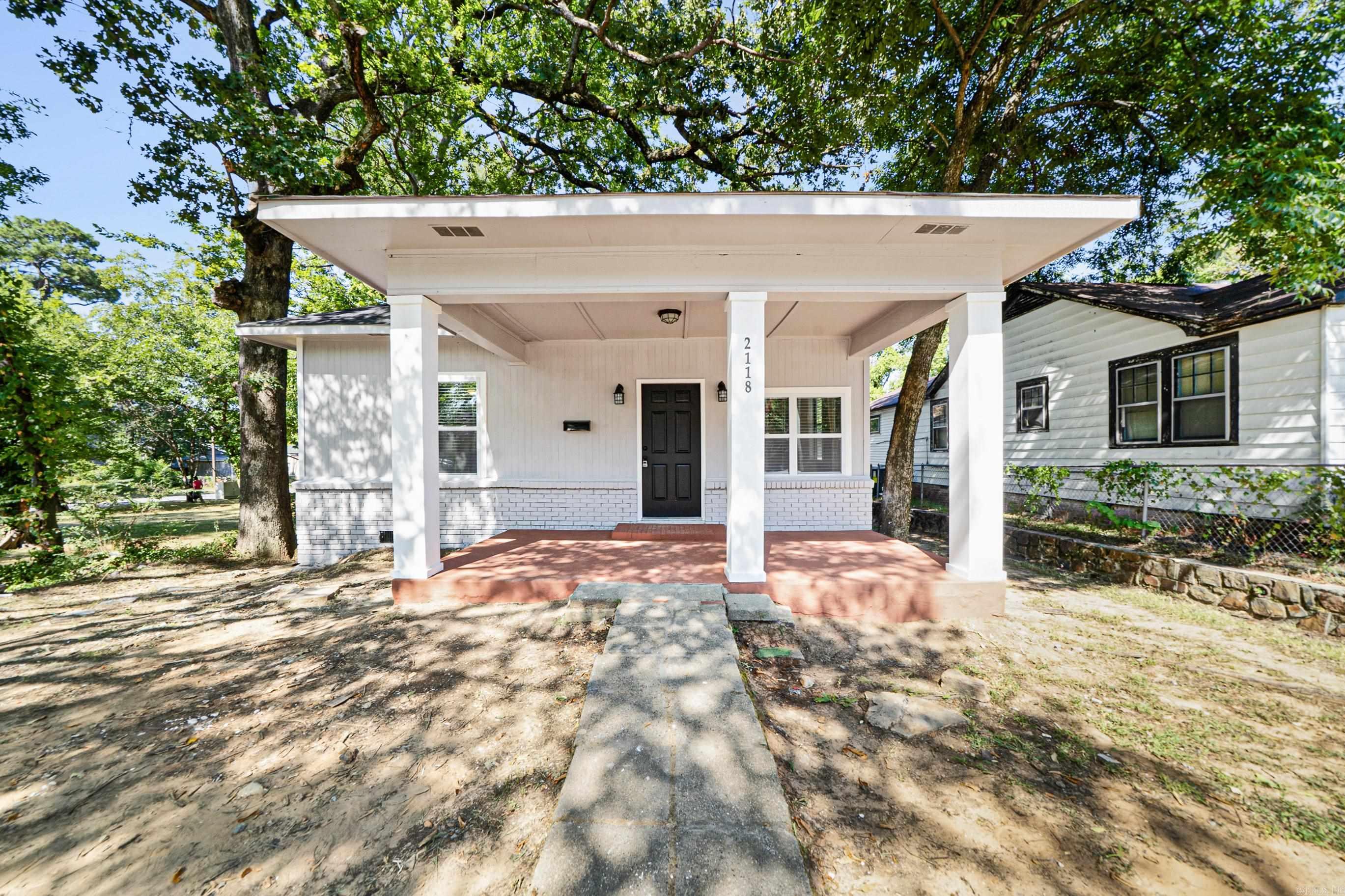 Beautifully remodeled 3-bedroom, 2-bathroom home featuring a versatile bonus room and an extra room for storage. This home offers fresh updates throughout, blending modern style with comfortable living. Conveniently situated in a central location. You'll be just minutes from UAMS, the Veterans Affairs, local churches, and a variety of shopping and dining options. Perfect for those seeking both comfort and convenience in a move in-ready home.