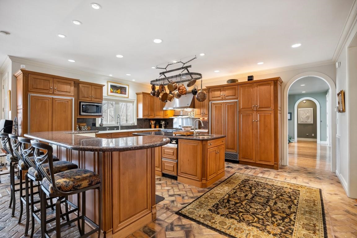 Ridge Point - Residential