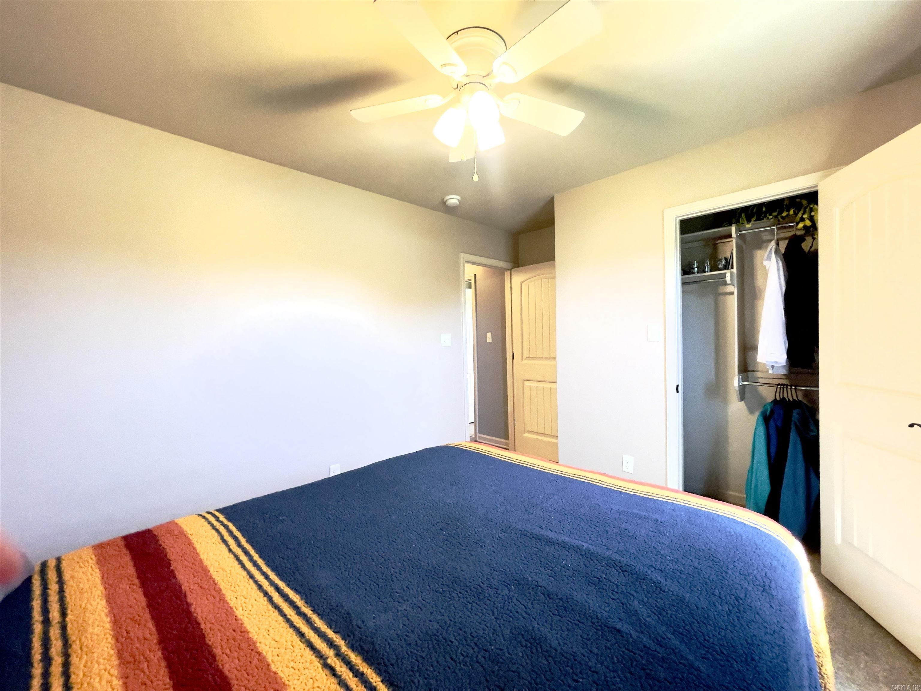 STONEHENGE PLACE - Residential