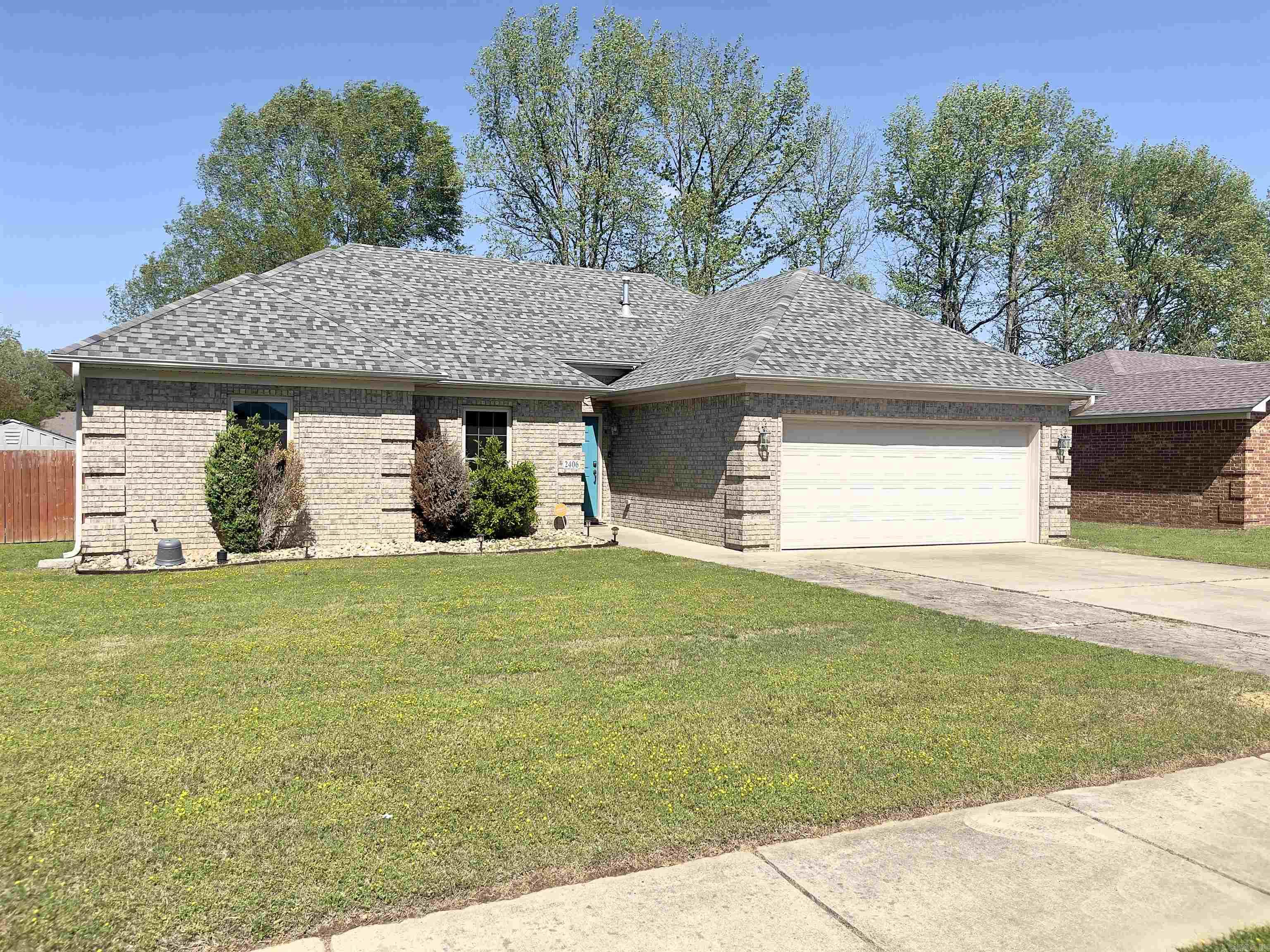 STONEHENGE PLACE - Residential