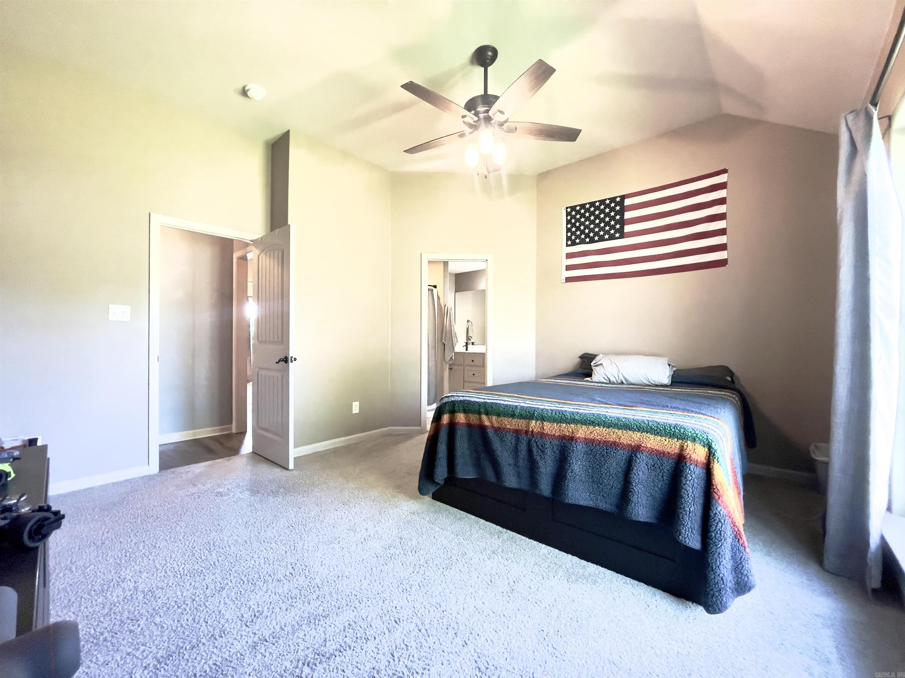 STONEHENGE PLACE - Residential