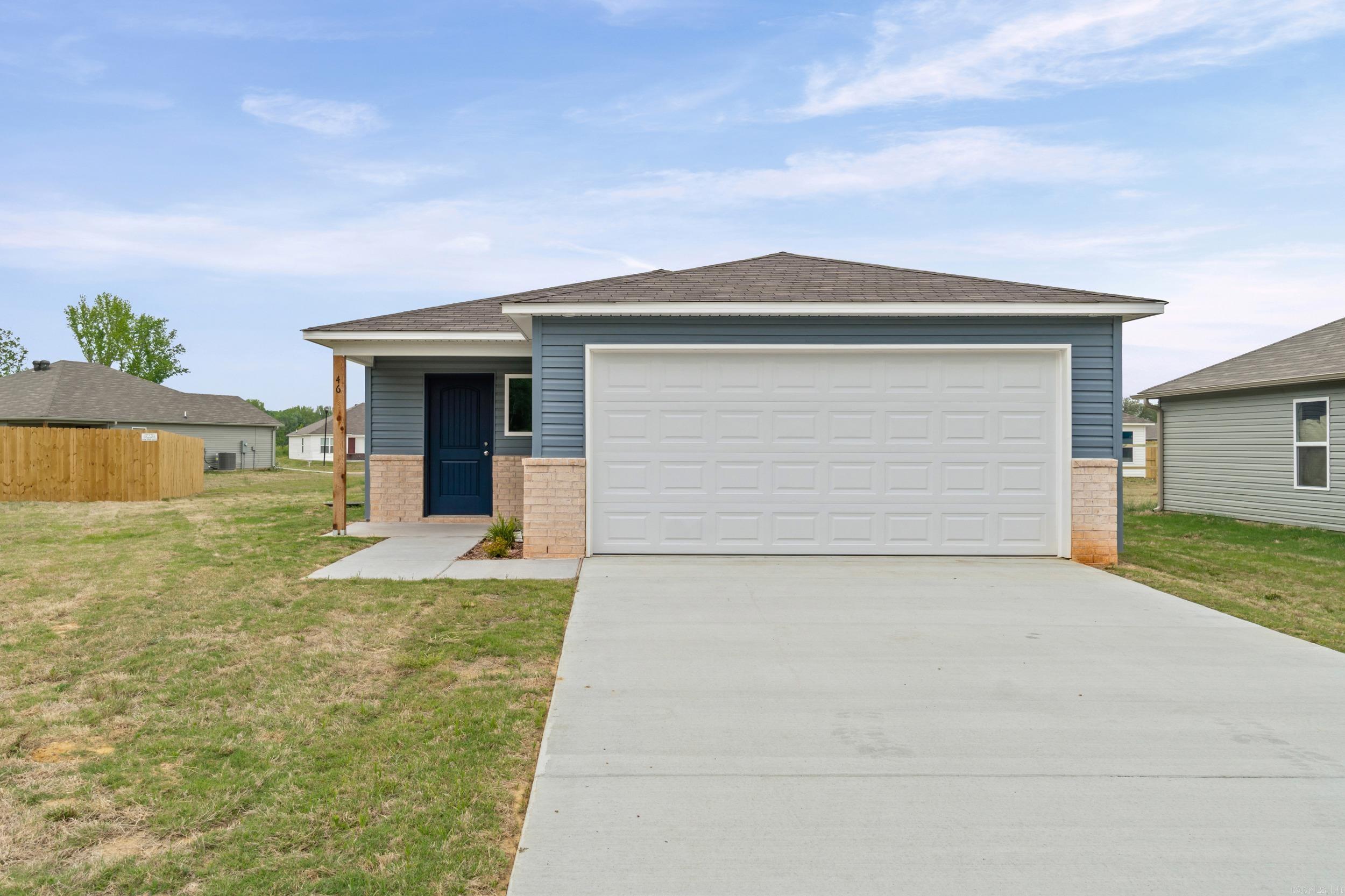 DEERFIELD ESTATES - Residential