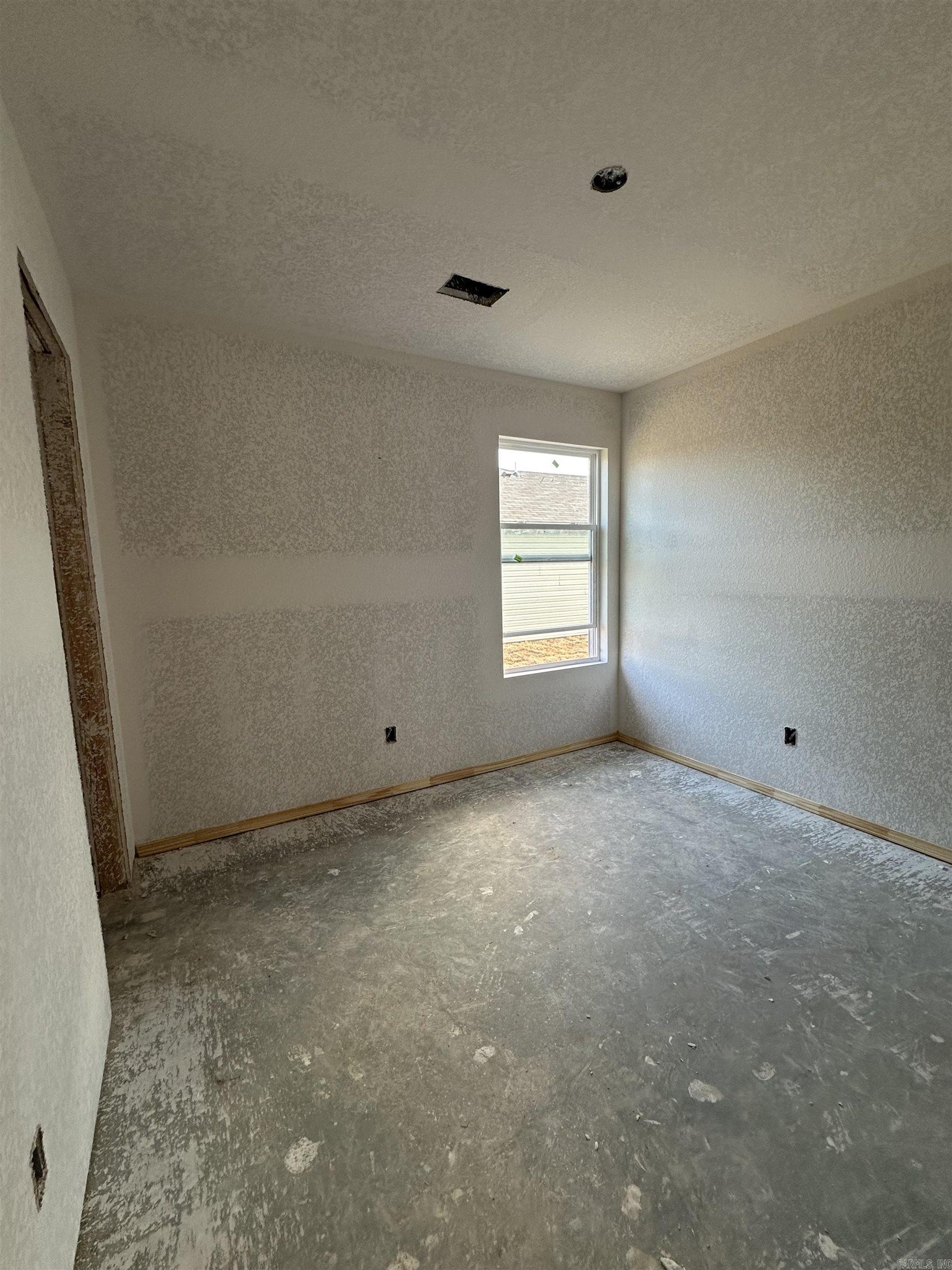 DEERFIELD ESTATES - Residential