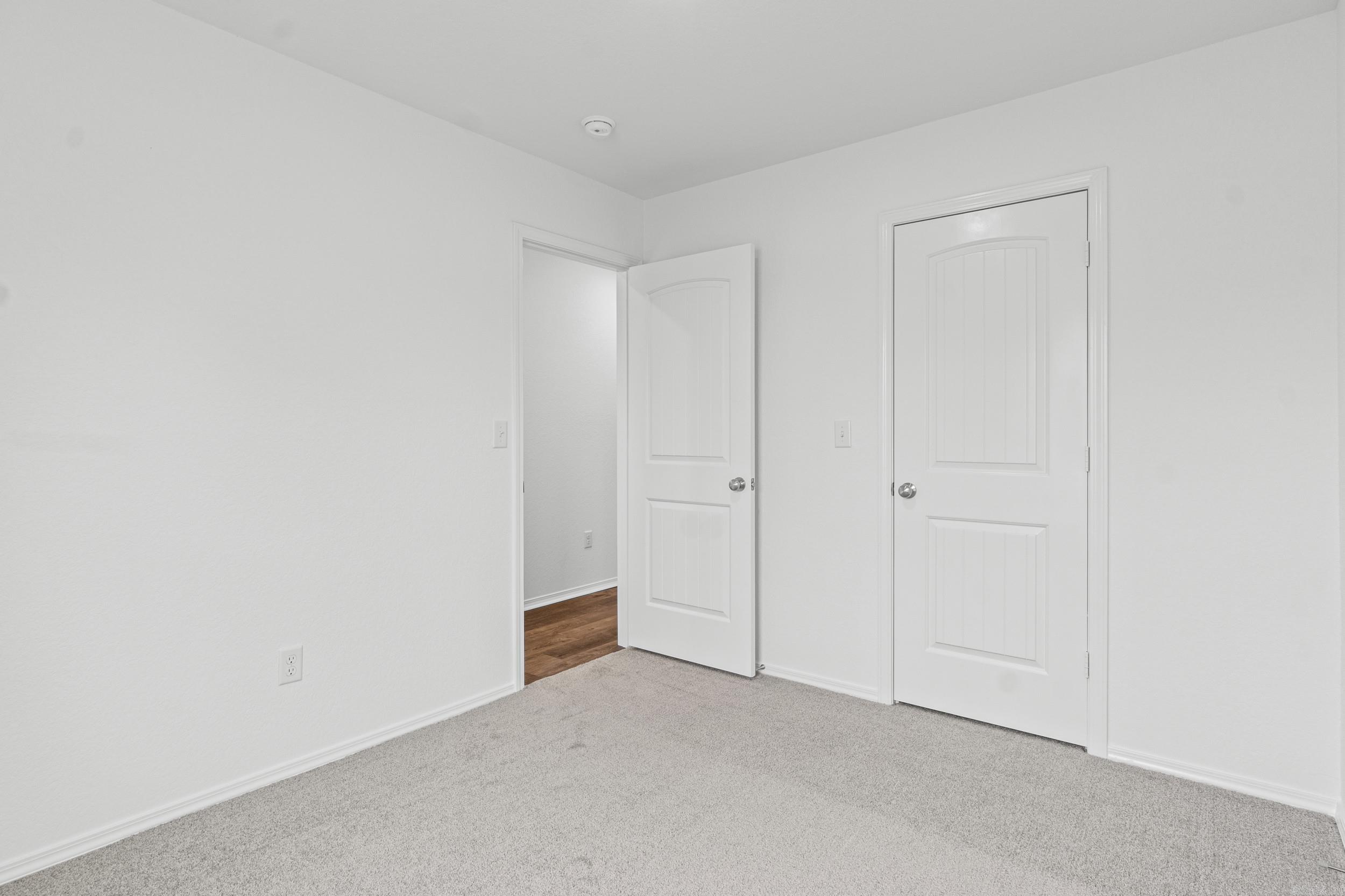 DEERFIELD ESTATES - Residential