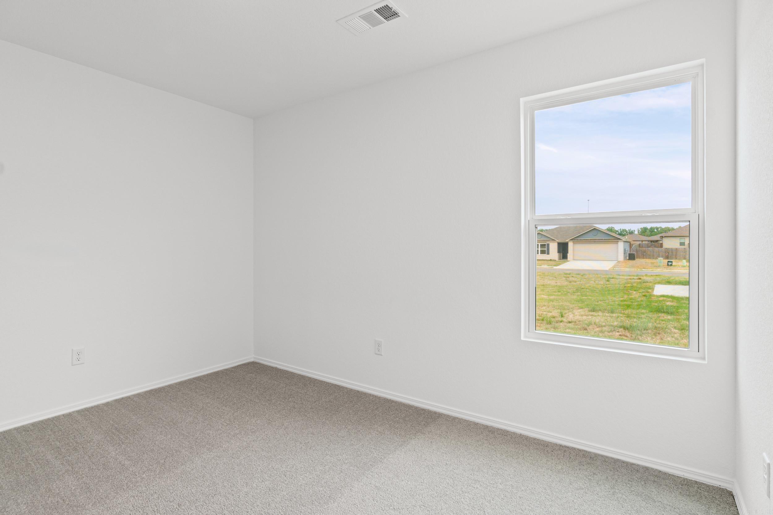 DEERFIELD ESTATES - Residential