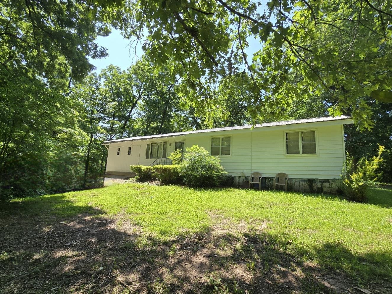3-Bed, 2-Bath Ranch-Style Home in the Heart of the Ozarks Welcome to this well-maintained 3-bedroom, 2-full bath ranch-style home, perfectly situated in the heart of the scenic Ozarks. This inviting property combines comfort, practicality, and a touch of rural charmāideal for families, retirees, or those looking to enjoy the slower pace of country living. The home features a spacious kitchen/dining combo, ideal for both everyday meals and entertaining. Inside, you'll find a tasteful mix of wood and tile flooring, central heat and air for year-round comfort, and a functional layout that fits a variety of lifestyles. Recent updates include a new roof installed in 2023 and bathroom upgrades that enhance the home's appeal and functionality. The free-standing stove and refrigerator are included with the sale, adding even more value. Outside, the durable metal and vinyl siding offers low-maintenance living, so you can spend more time enjoying the beautiful Ozarks surroundings. Outdoor enthusiasts will love the locationājust a short drive from the Eleven Point River, Spring River, and Black River, offering excellent opportunities for fishing, kayaking, and floating. Donāt m
