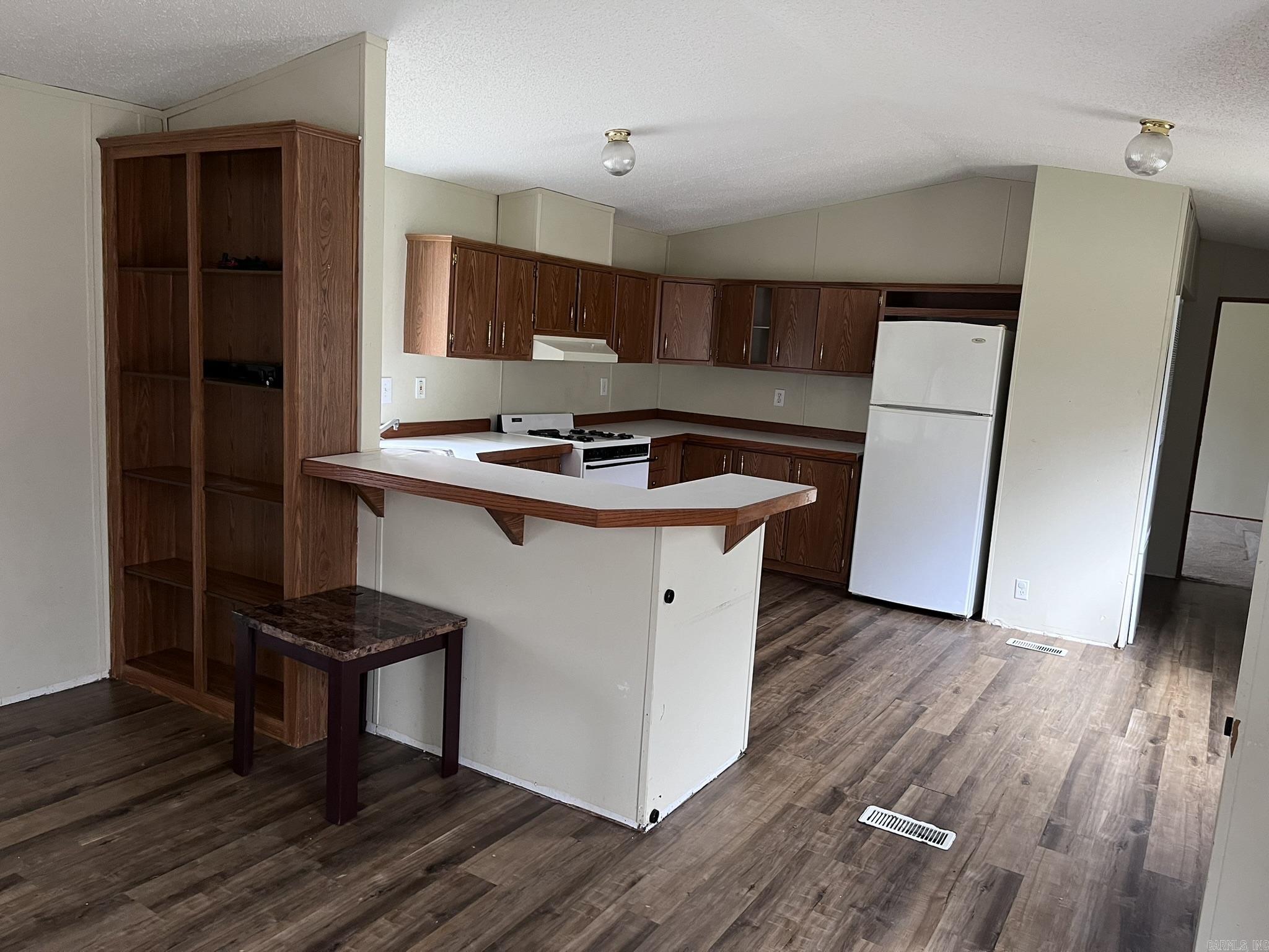 REMINGTON ACRES - Residential