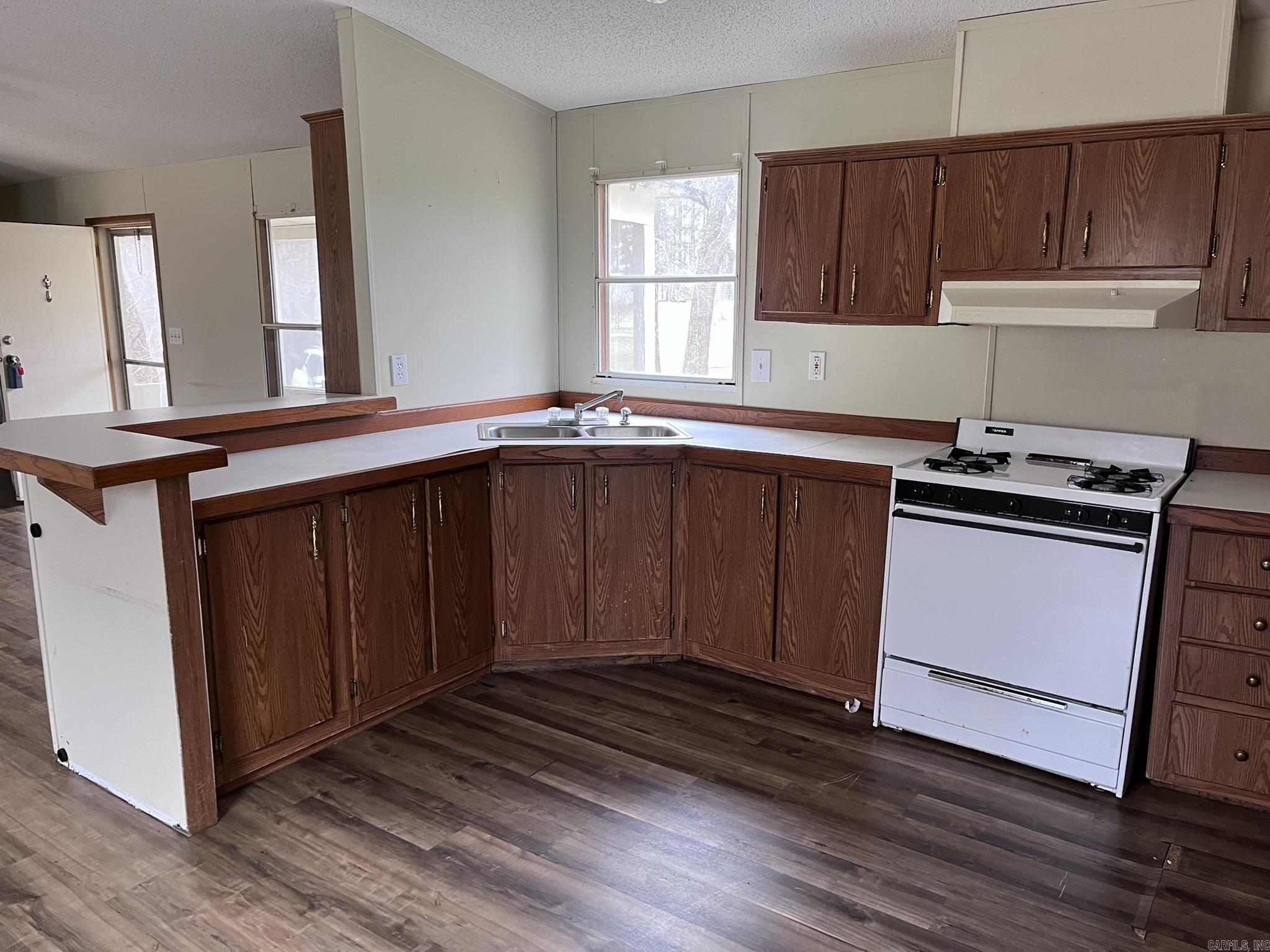 REMINGTON ACRES - Residential