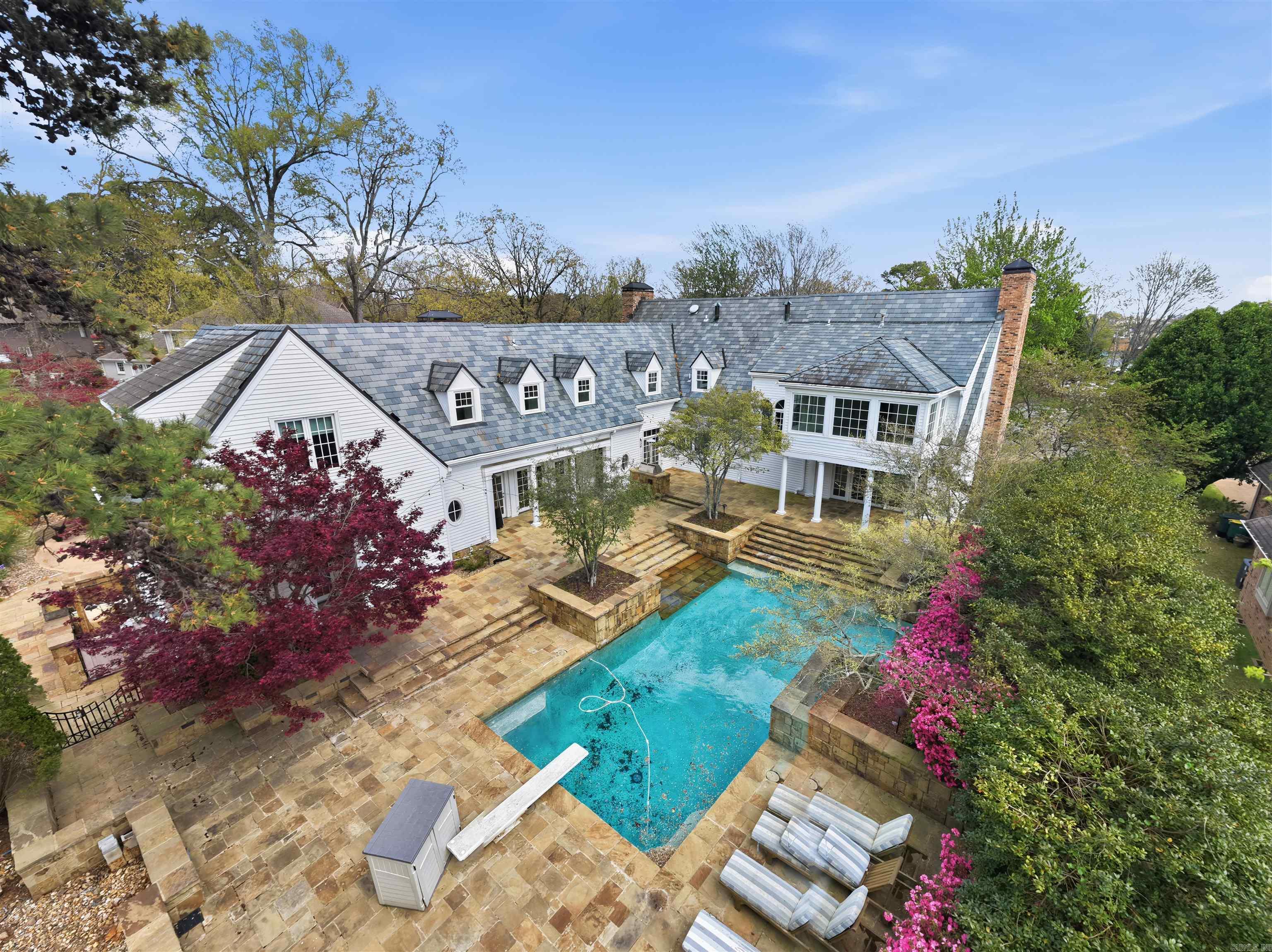 PLEASANT VALLEY - Residential