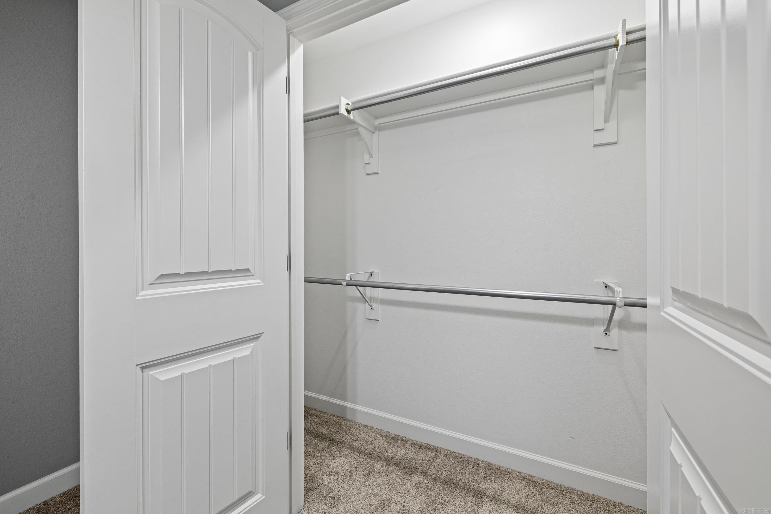 AUTUMN BROOKE - Residential