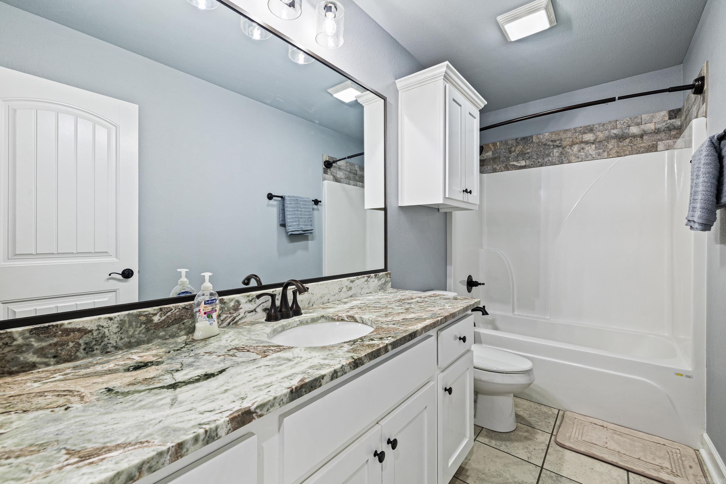 AUTUMN BROOKE - Residential