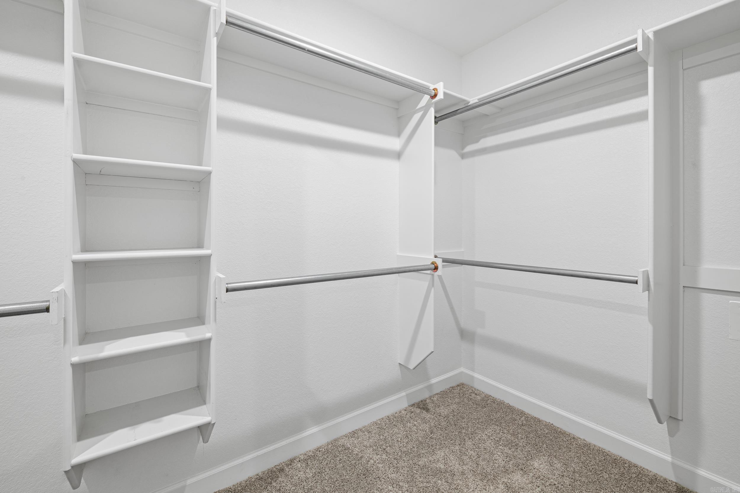 AUTUMN BROOKE - Residential