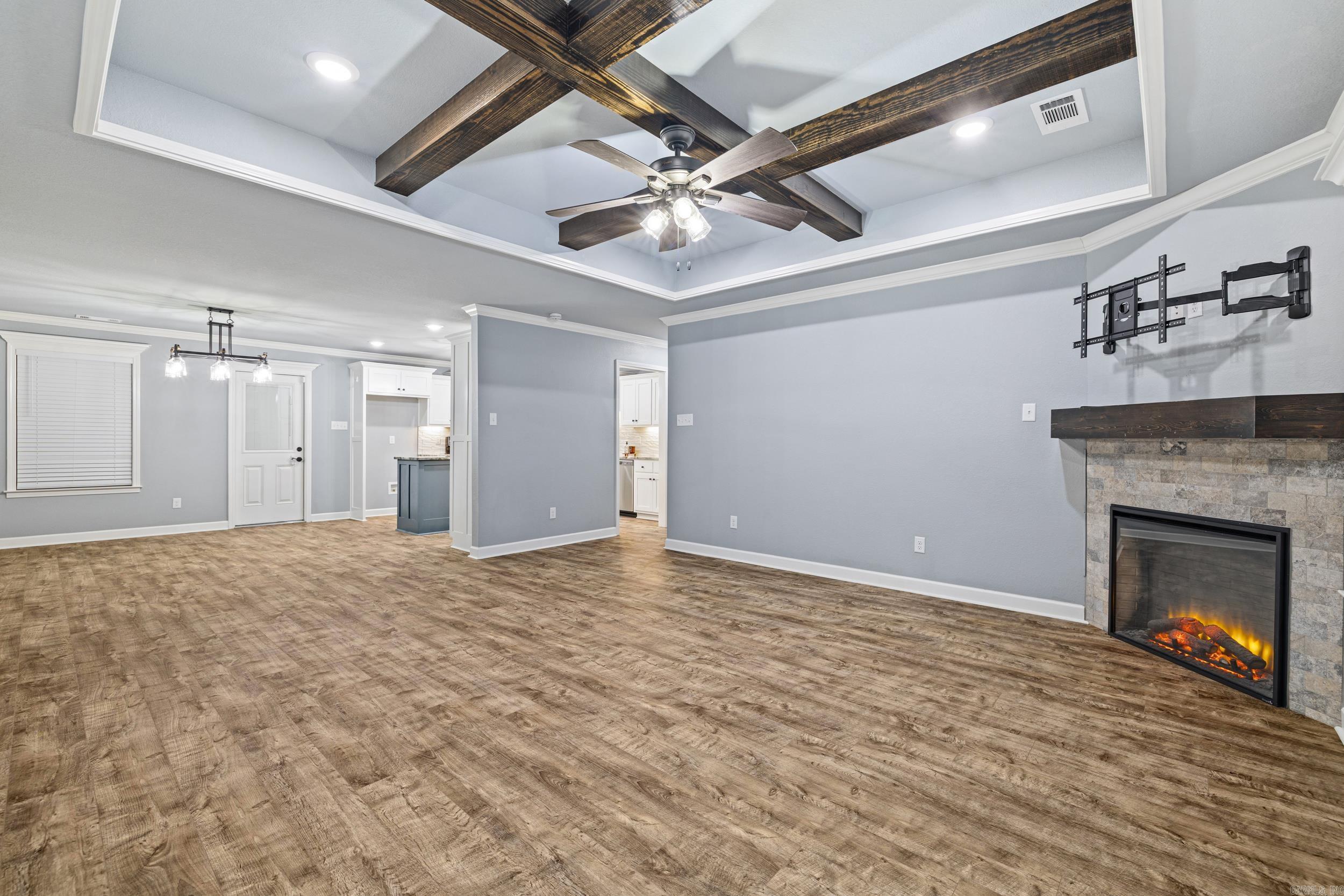 AUTUMN BROOKE - Residential