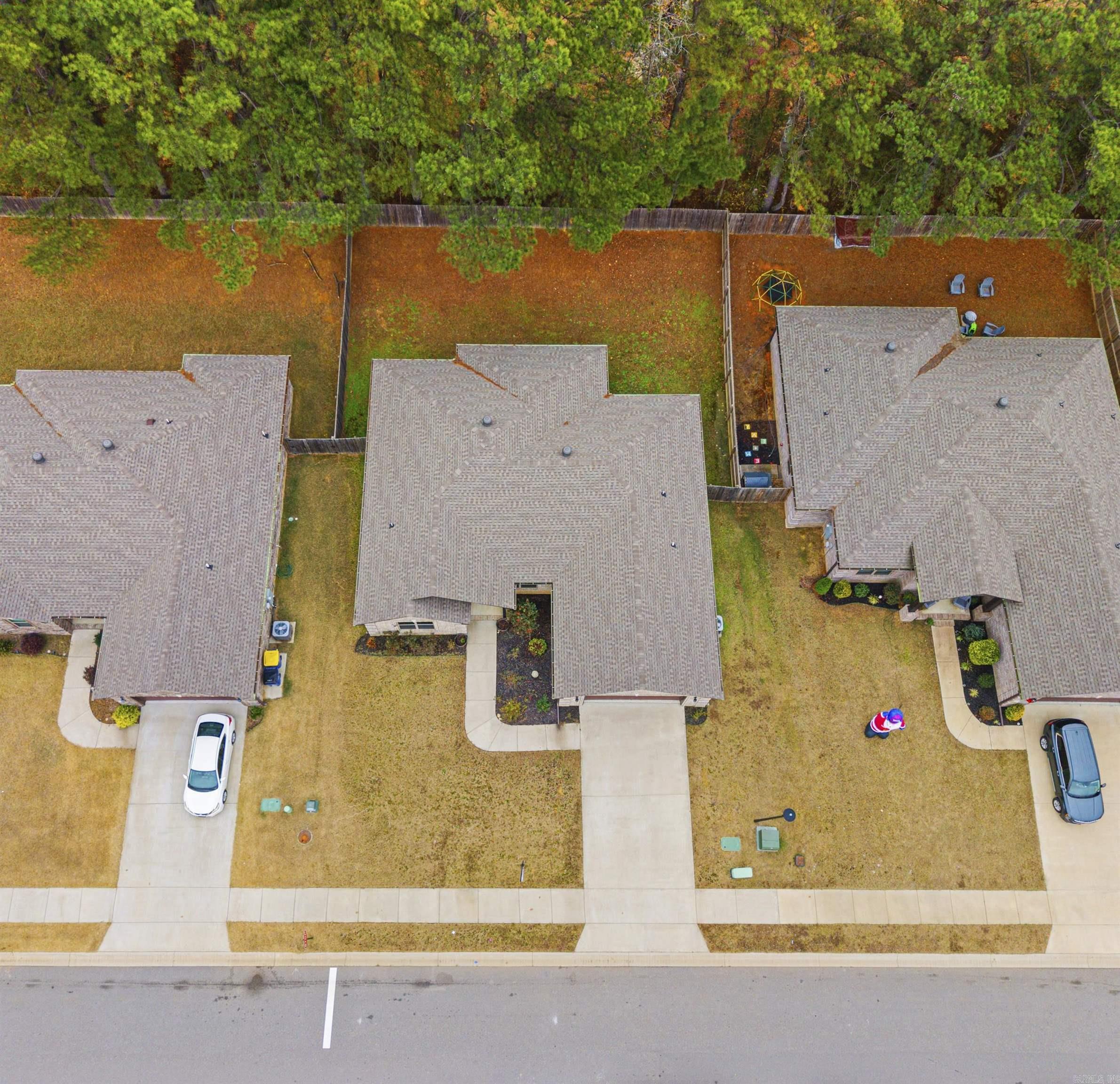 AUTUMN BROOKE - Residential