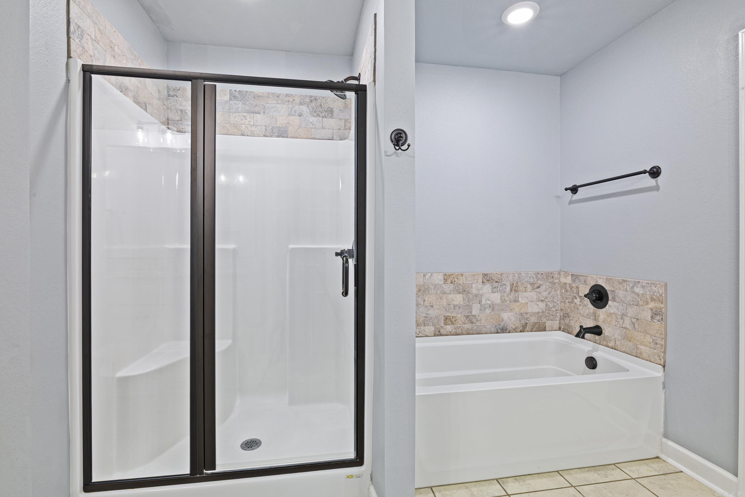 AUTUMN BROOKE - Residential