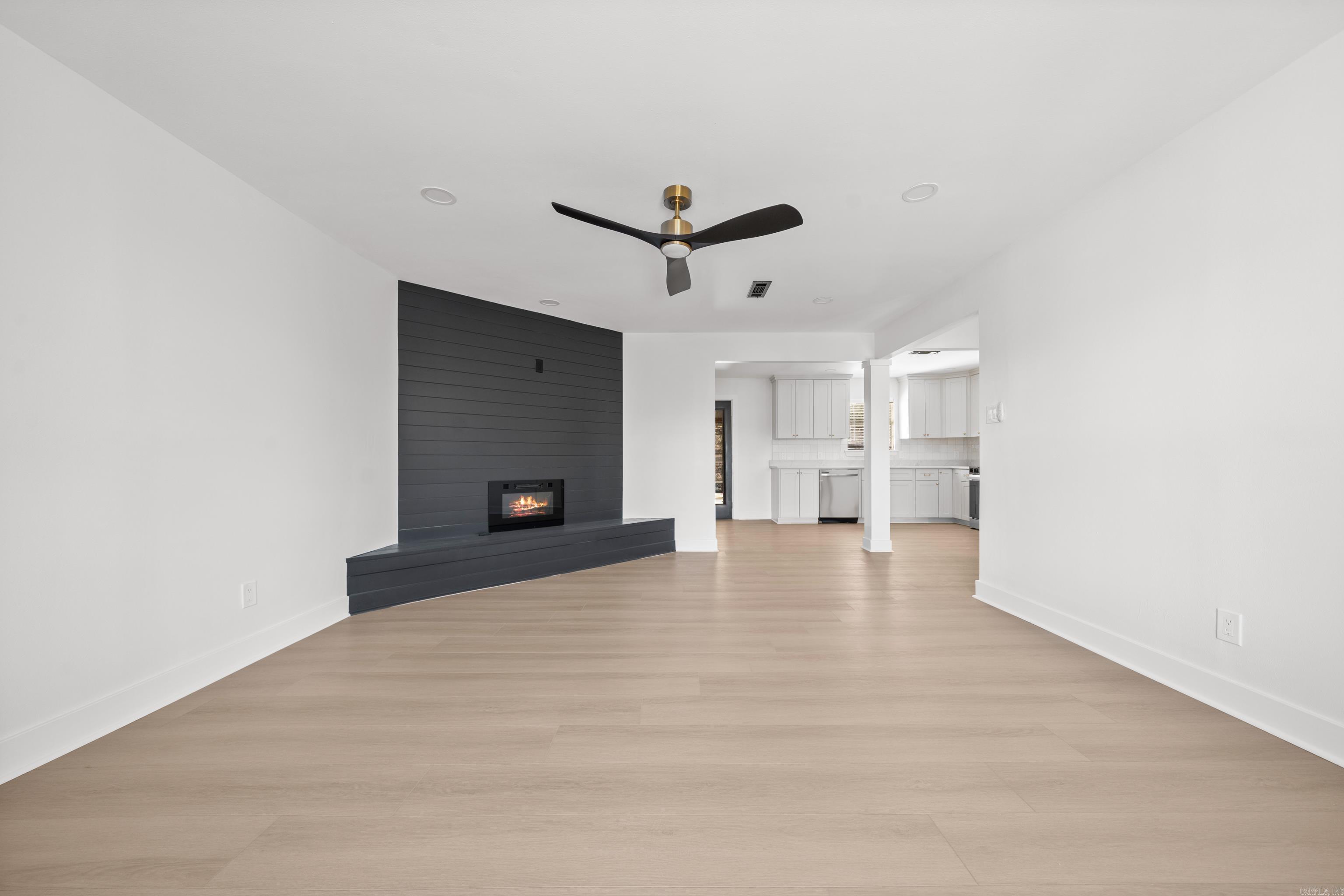 ECHO VALLEY PARK - Residential