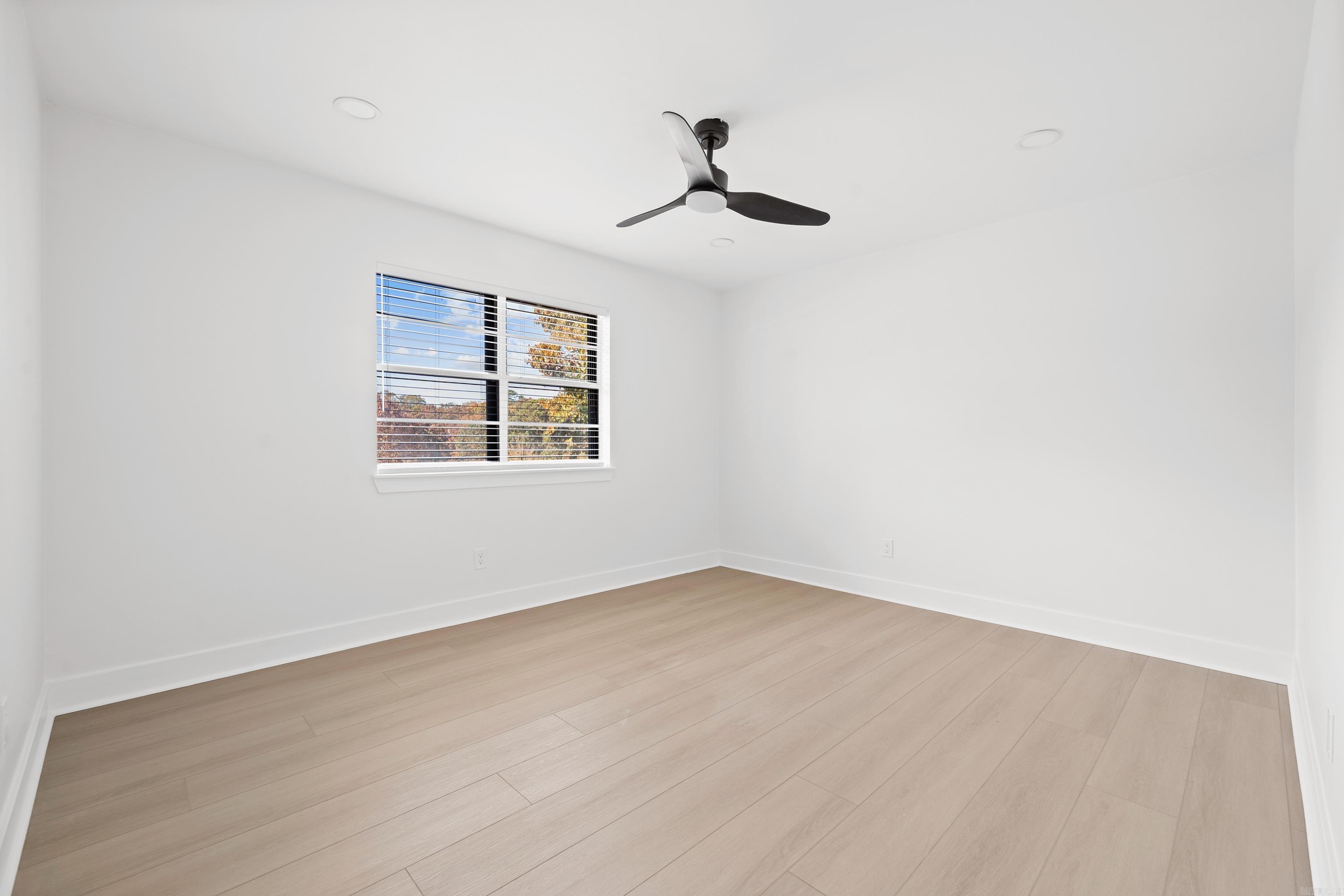 ECHO VALLEY PARK - Residential