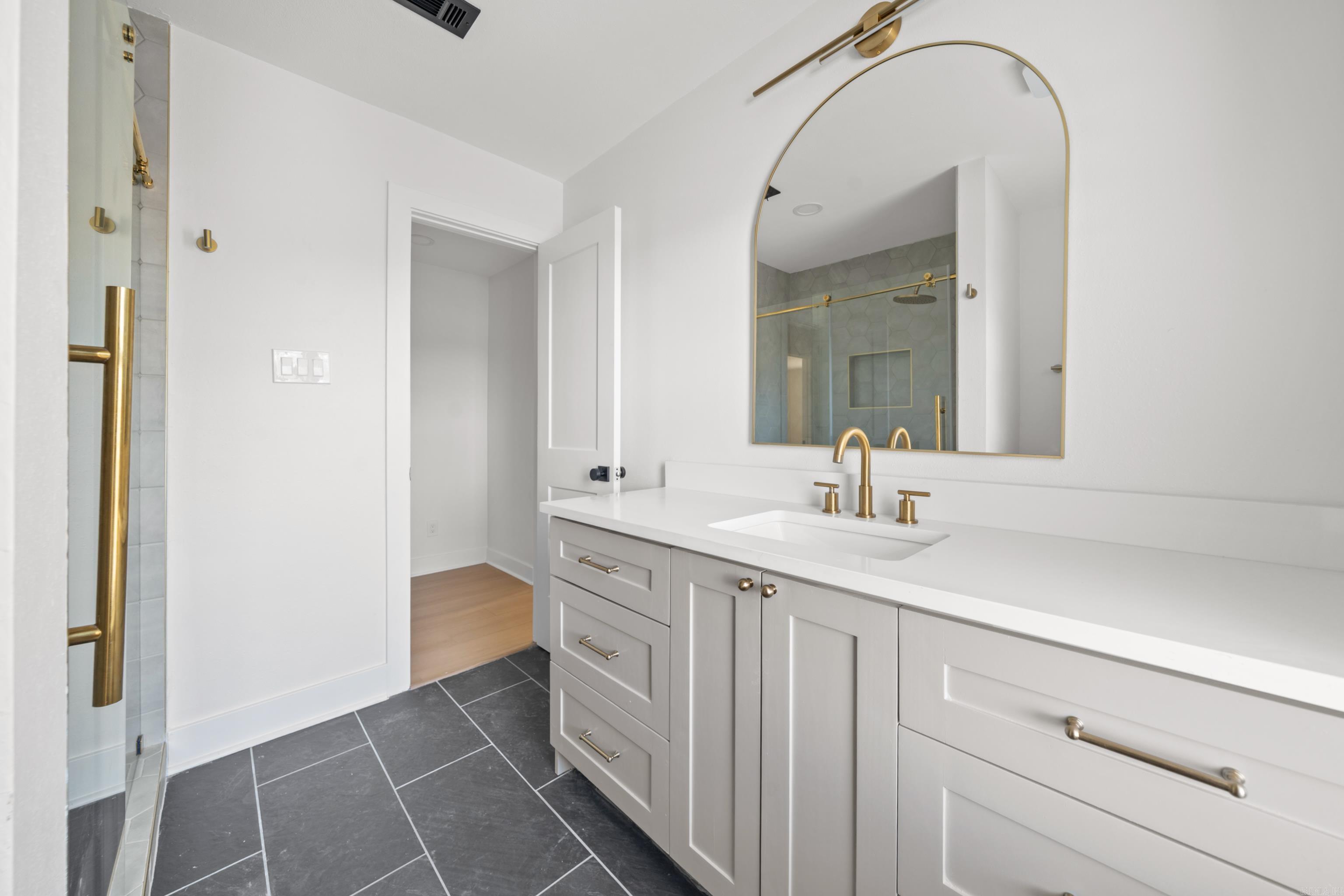 ECHO VALLEY PARK - Residential