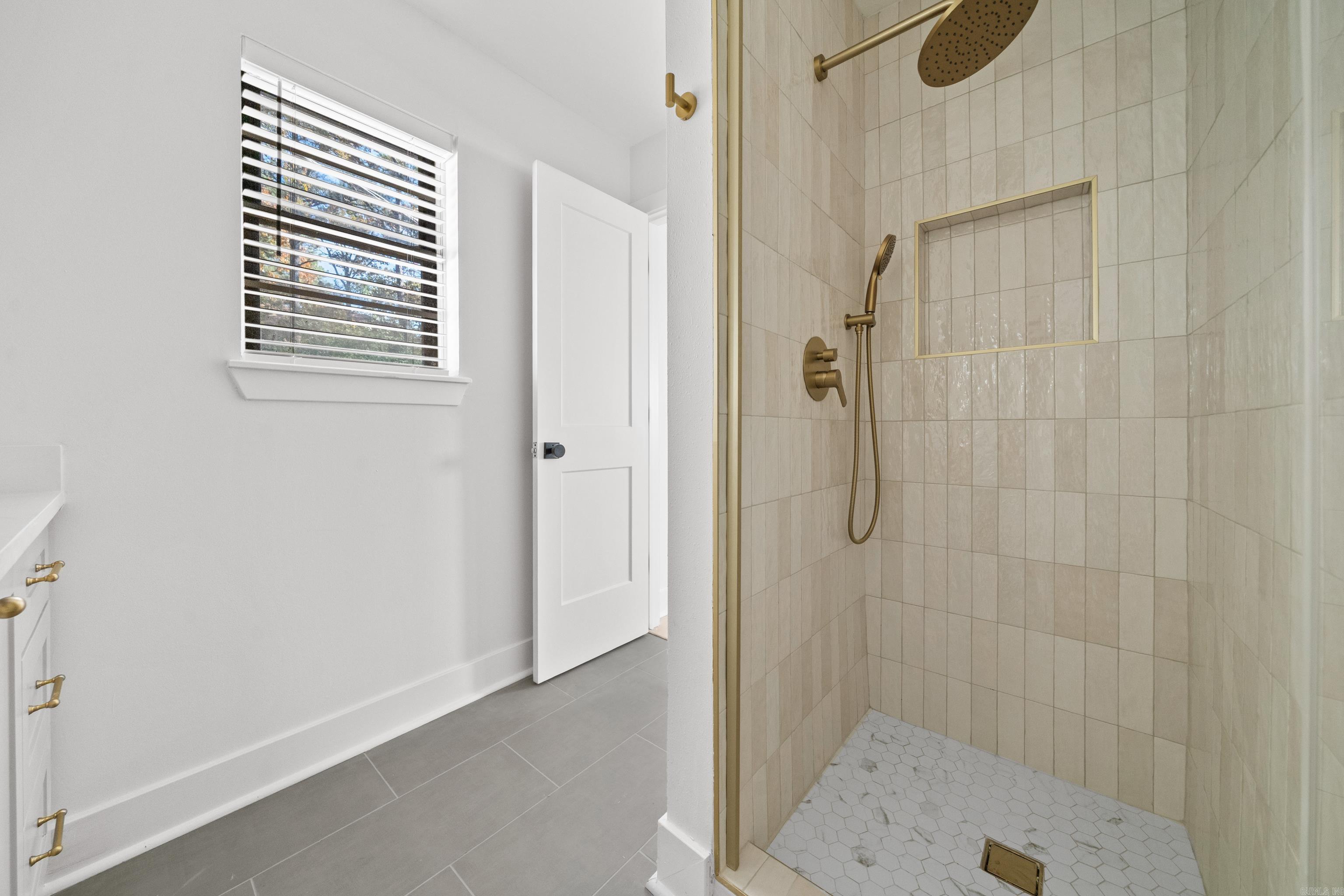 ECHO VALLEY PARK - Residential