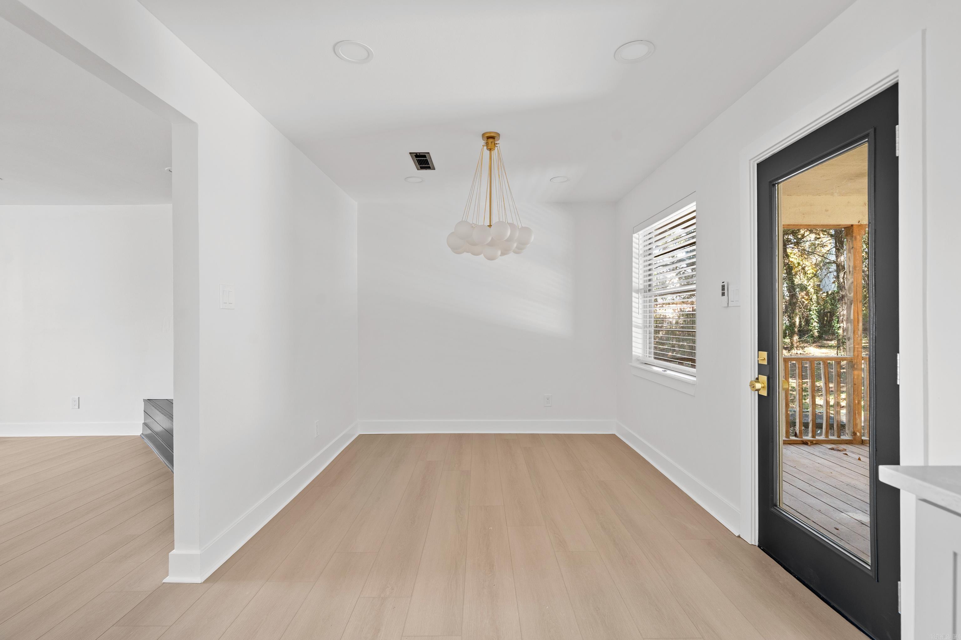 ECHO VALLEY PARK - Residential