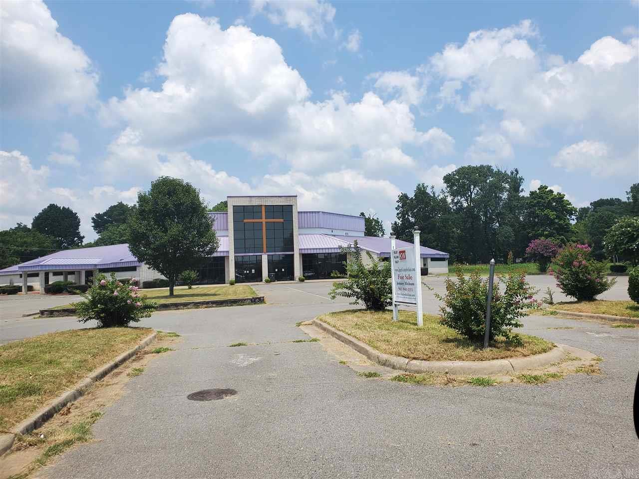 East Airport 1st - Commercial Sale