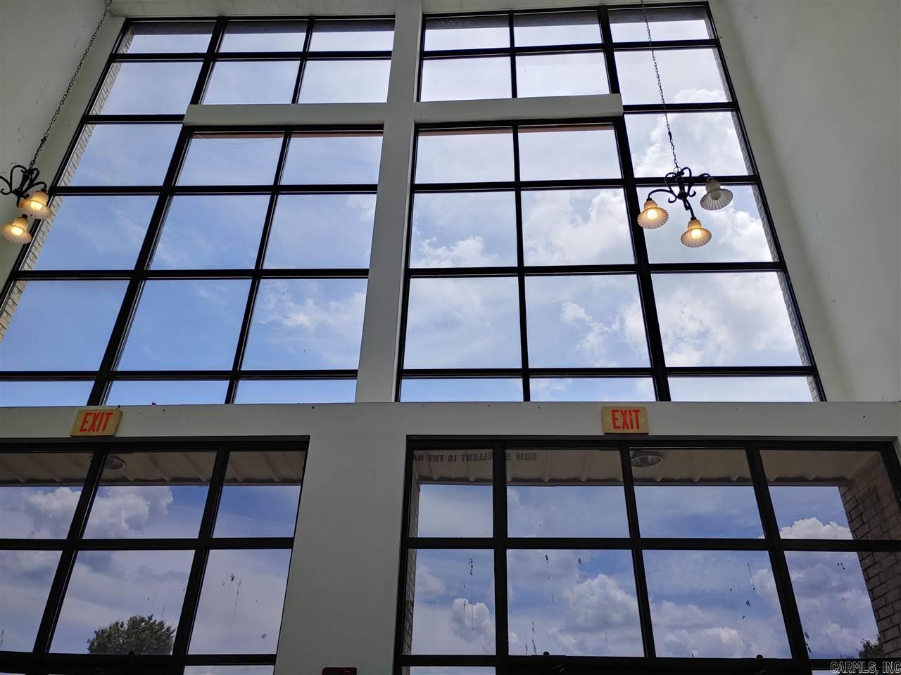 East Airport 1st - Commercial Sale