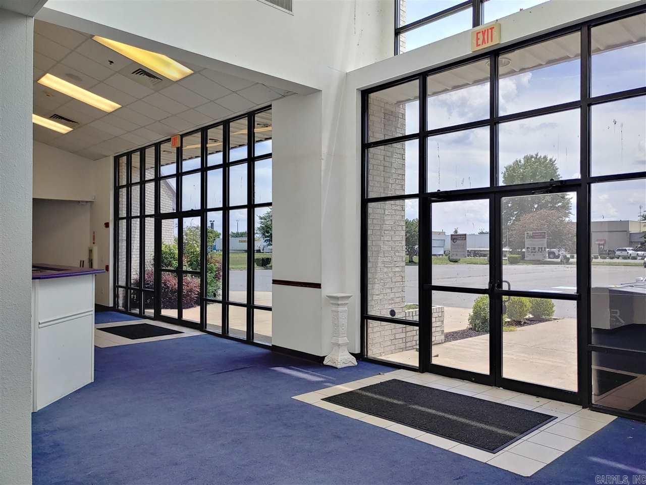 East Airport 1st - Commercial Sale
