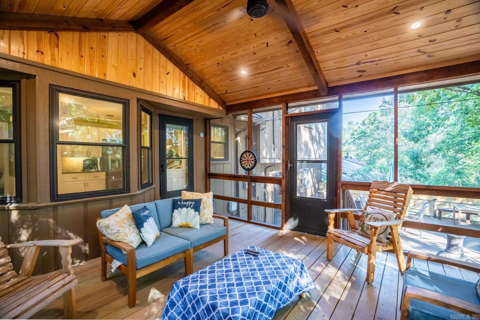 TURTLE CREEK - Residential