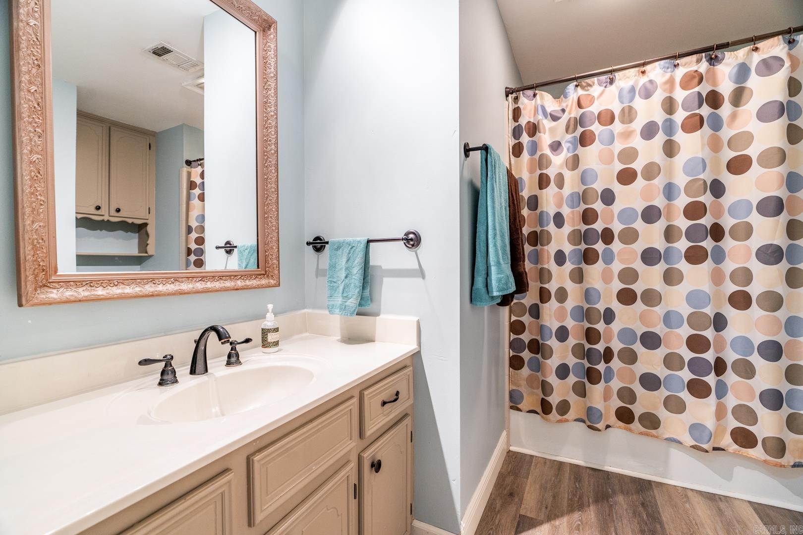 TURTLE CREEK - Residential