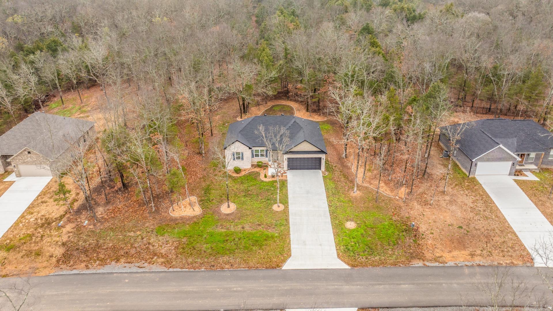 ULES WATSON PLACE - Residential