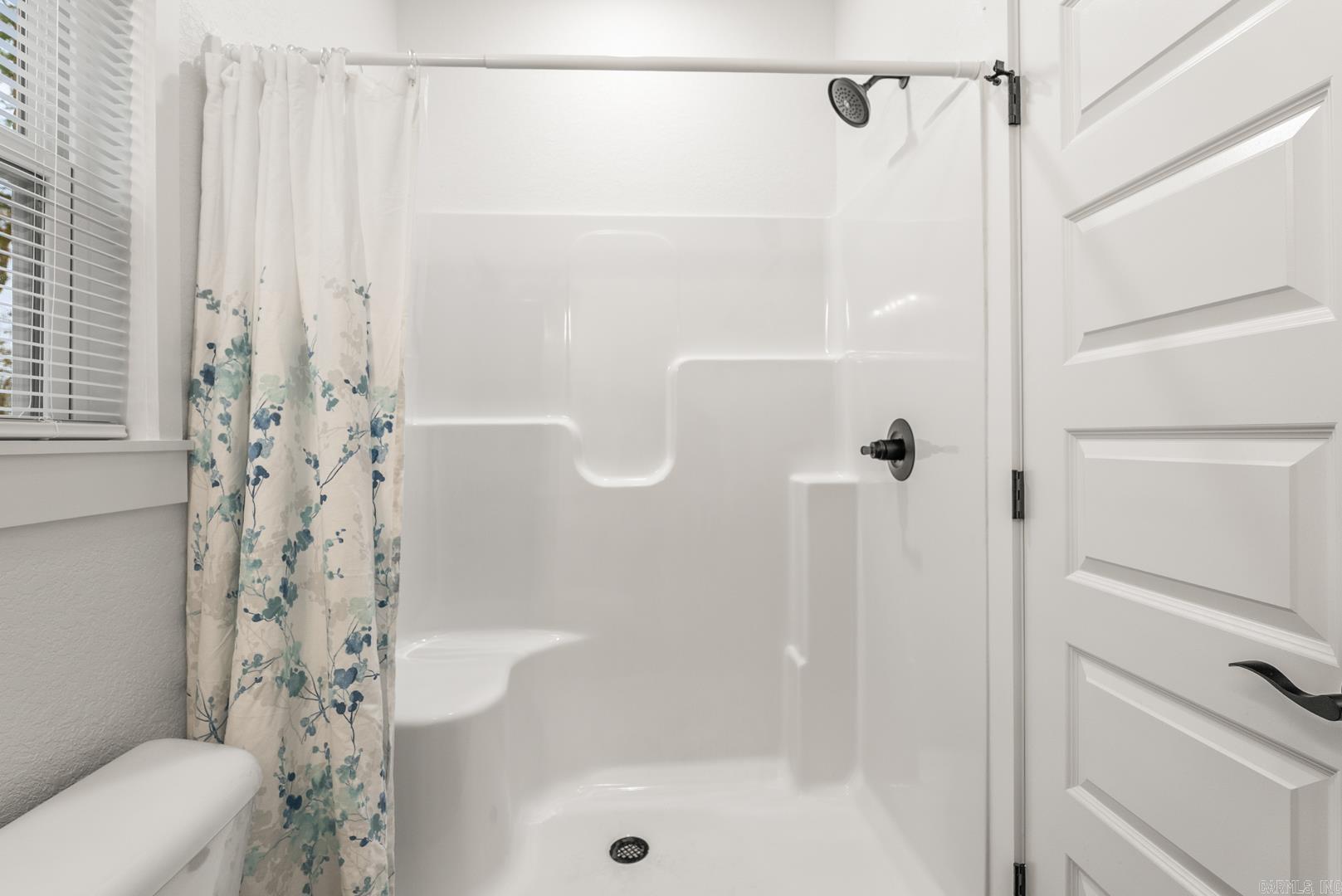 ULES WATSON PLACE - Residential