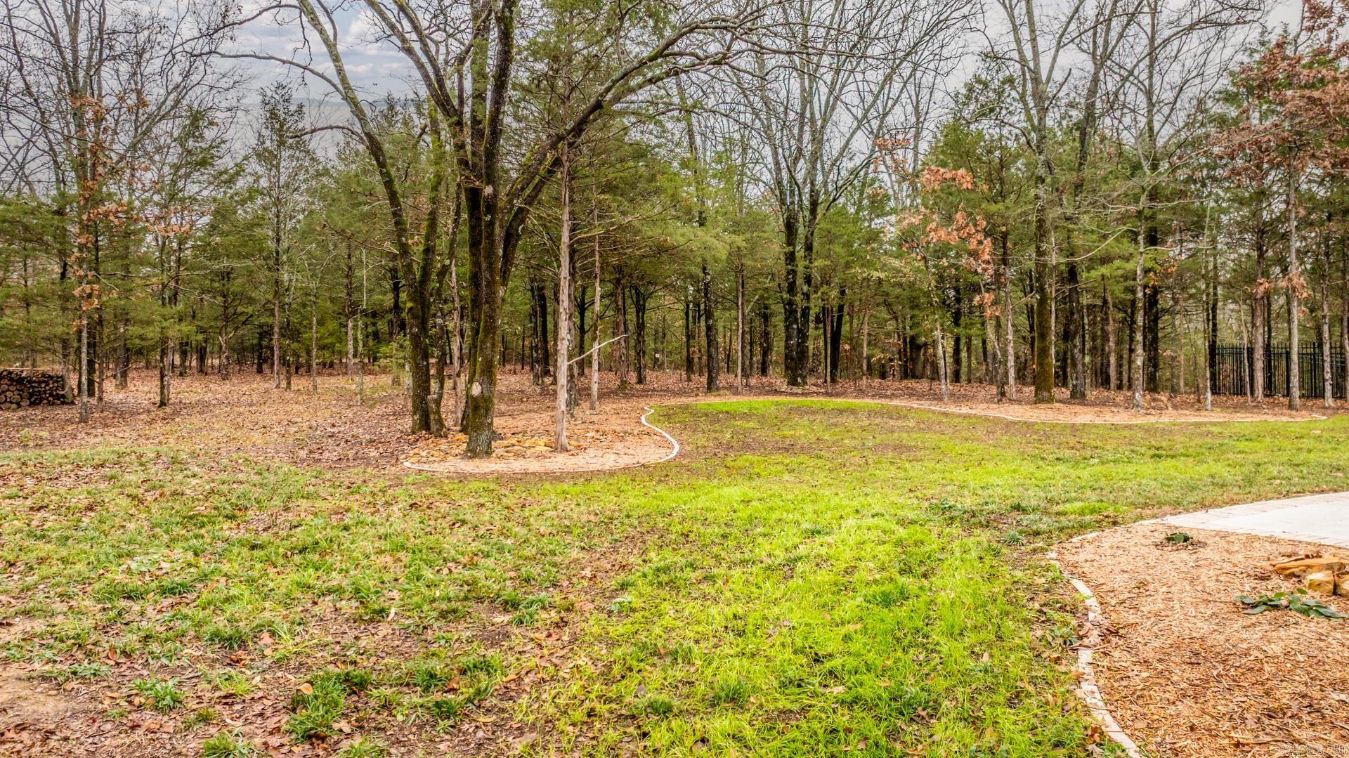 ULES WATSON PLACE - Residential