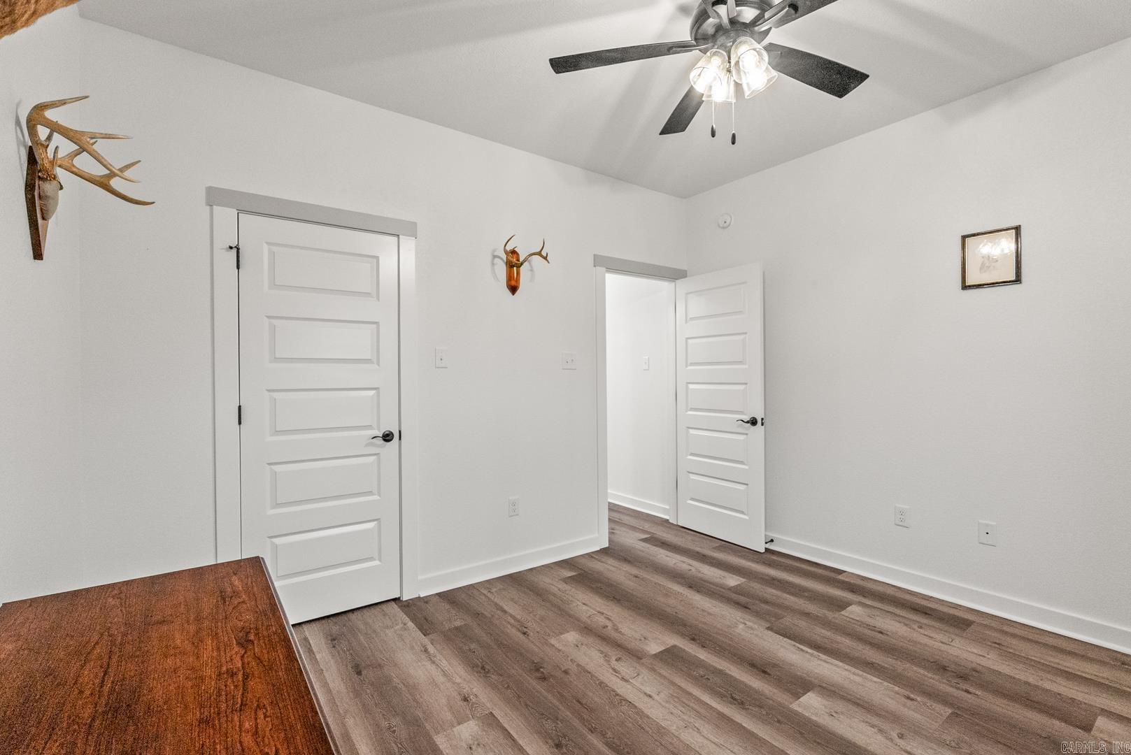 ULES WATSON PLACE - Residential